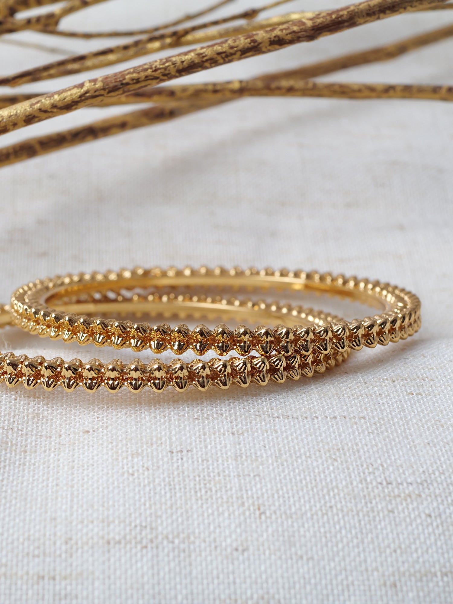 Aasha Classic Bangles in Gold