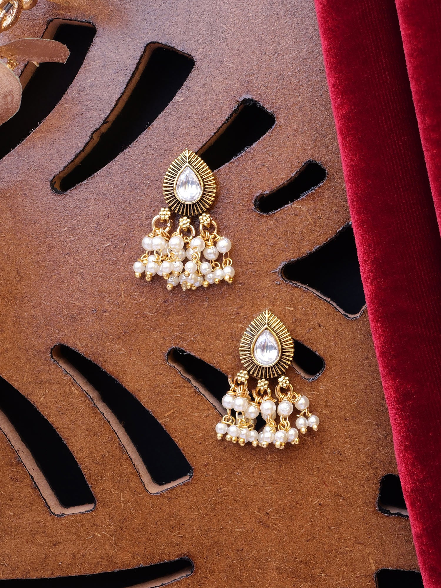 Adhira Small Kundan Earrings in White
