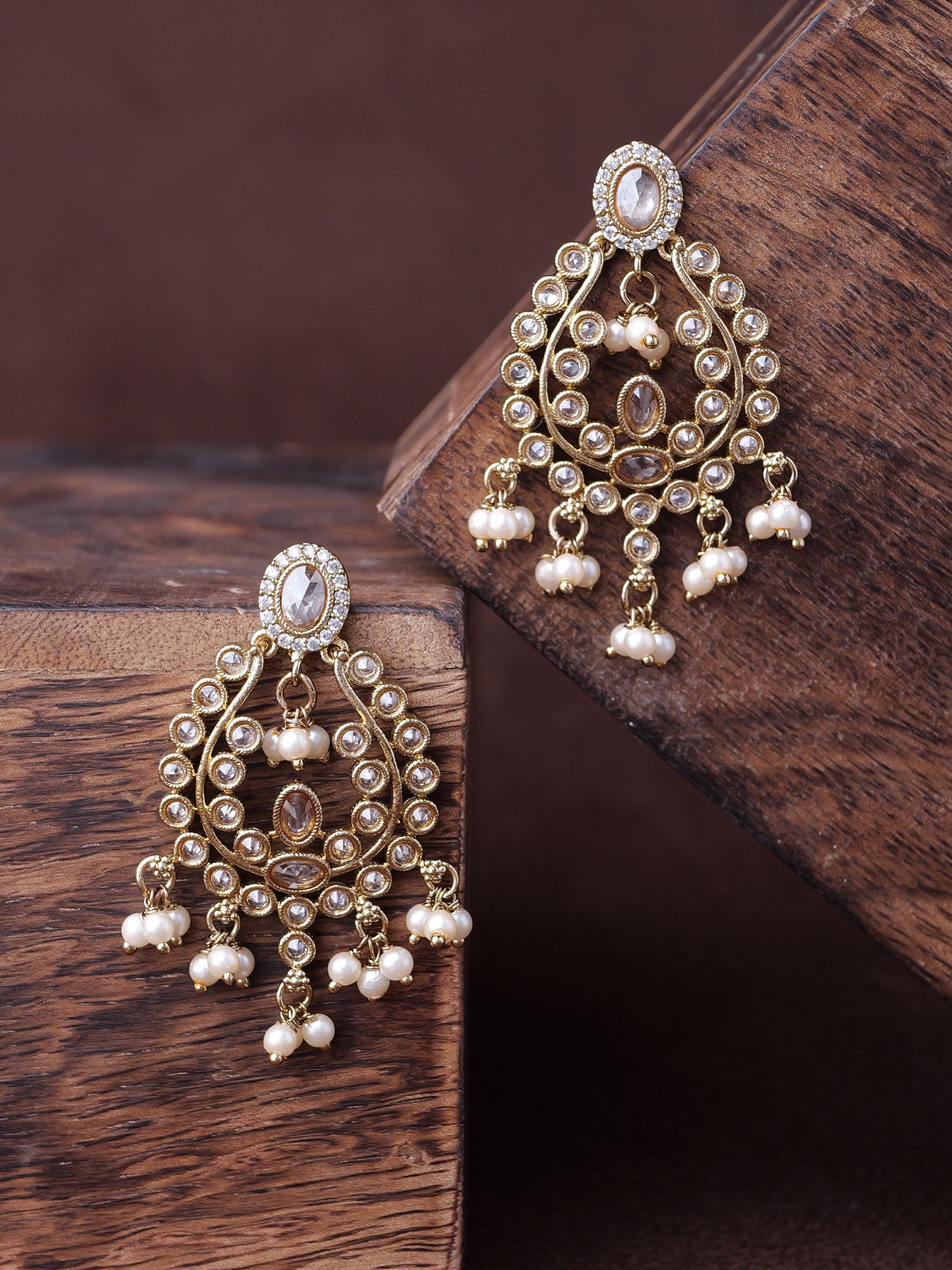 Adira Small Earrings in Champagne