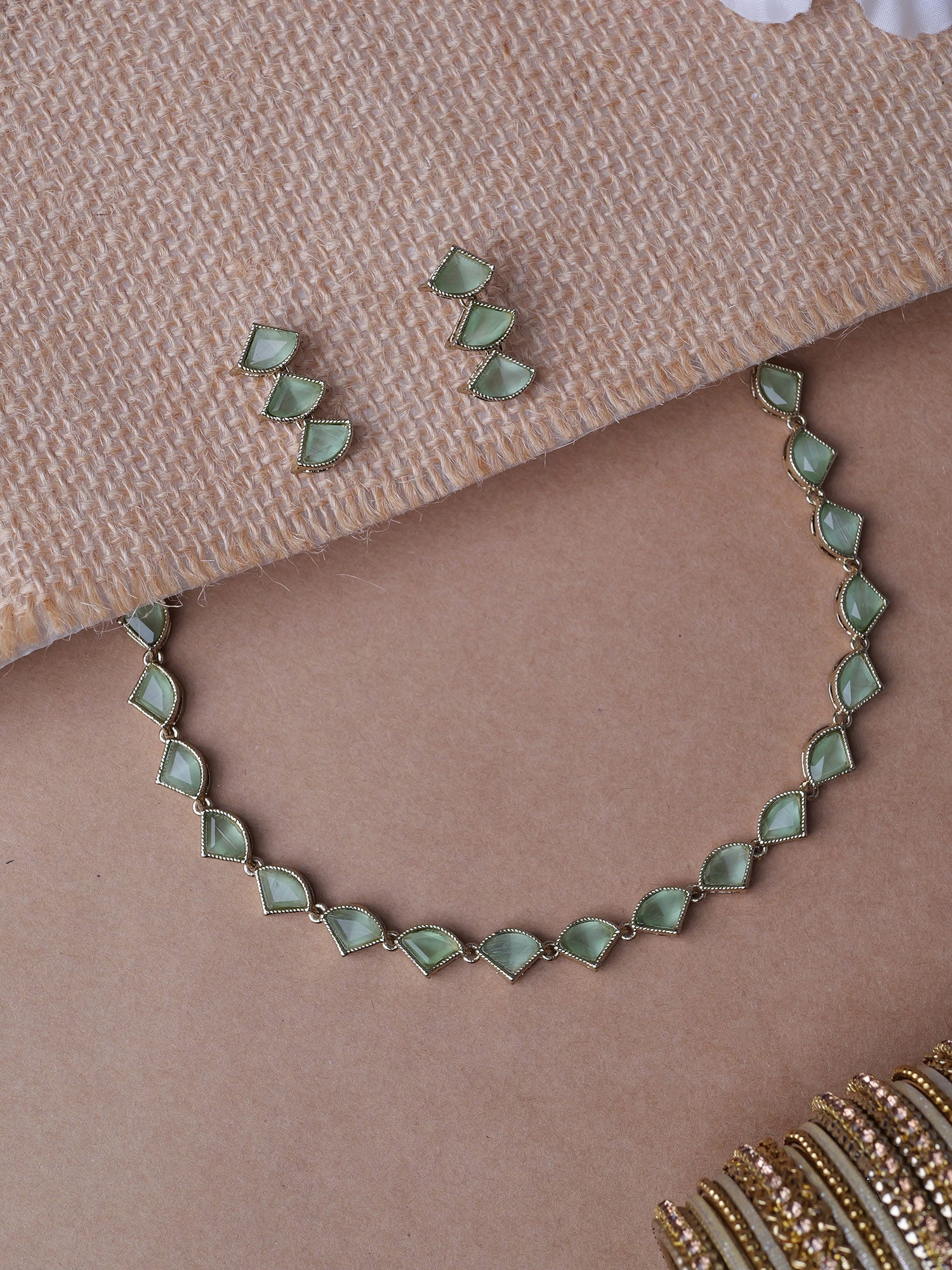Aleena Simple Neclace Set in Mint
