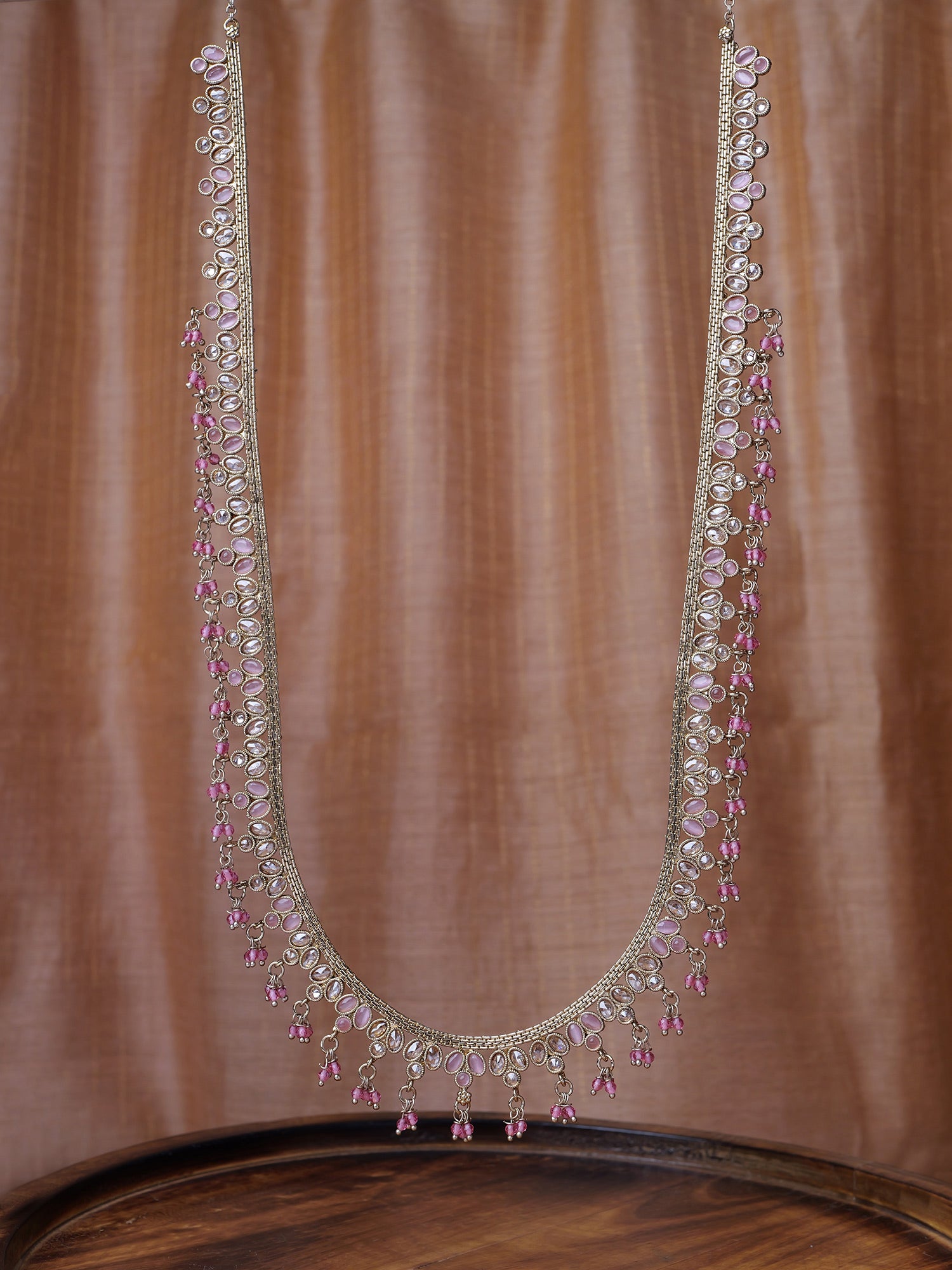 Ameera Long Chain in Light Pink
