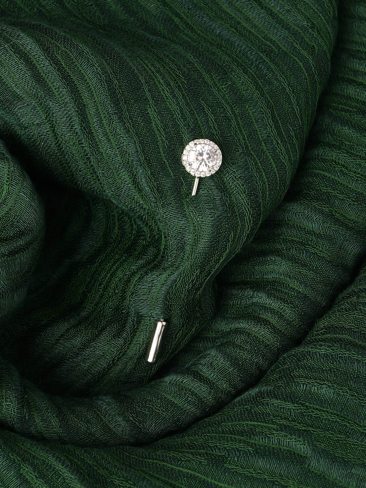 Anisa Scarf Pin in White and Rhodium