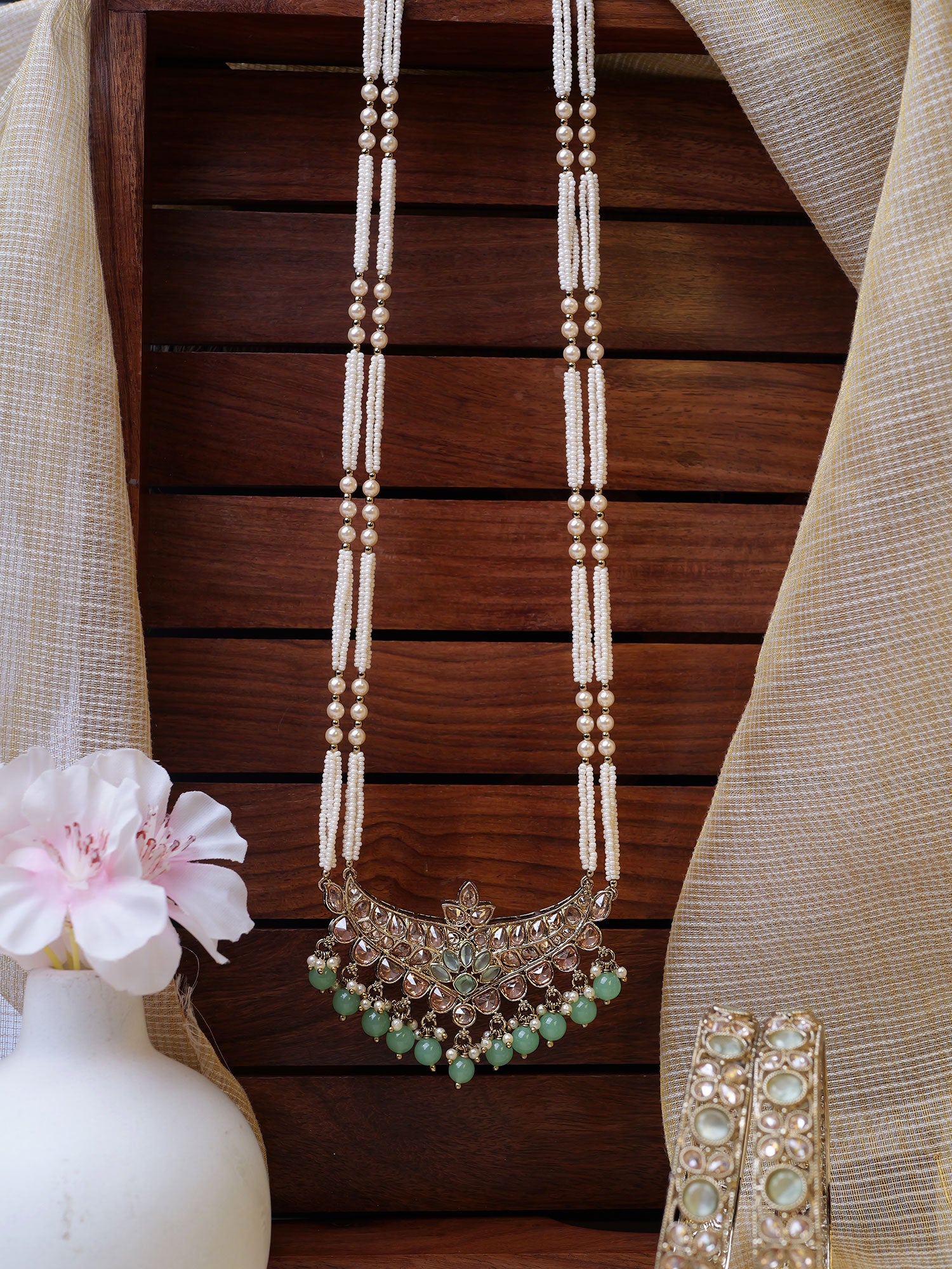 Antara Pearl Rani Haar in Mint