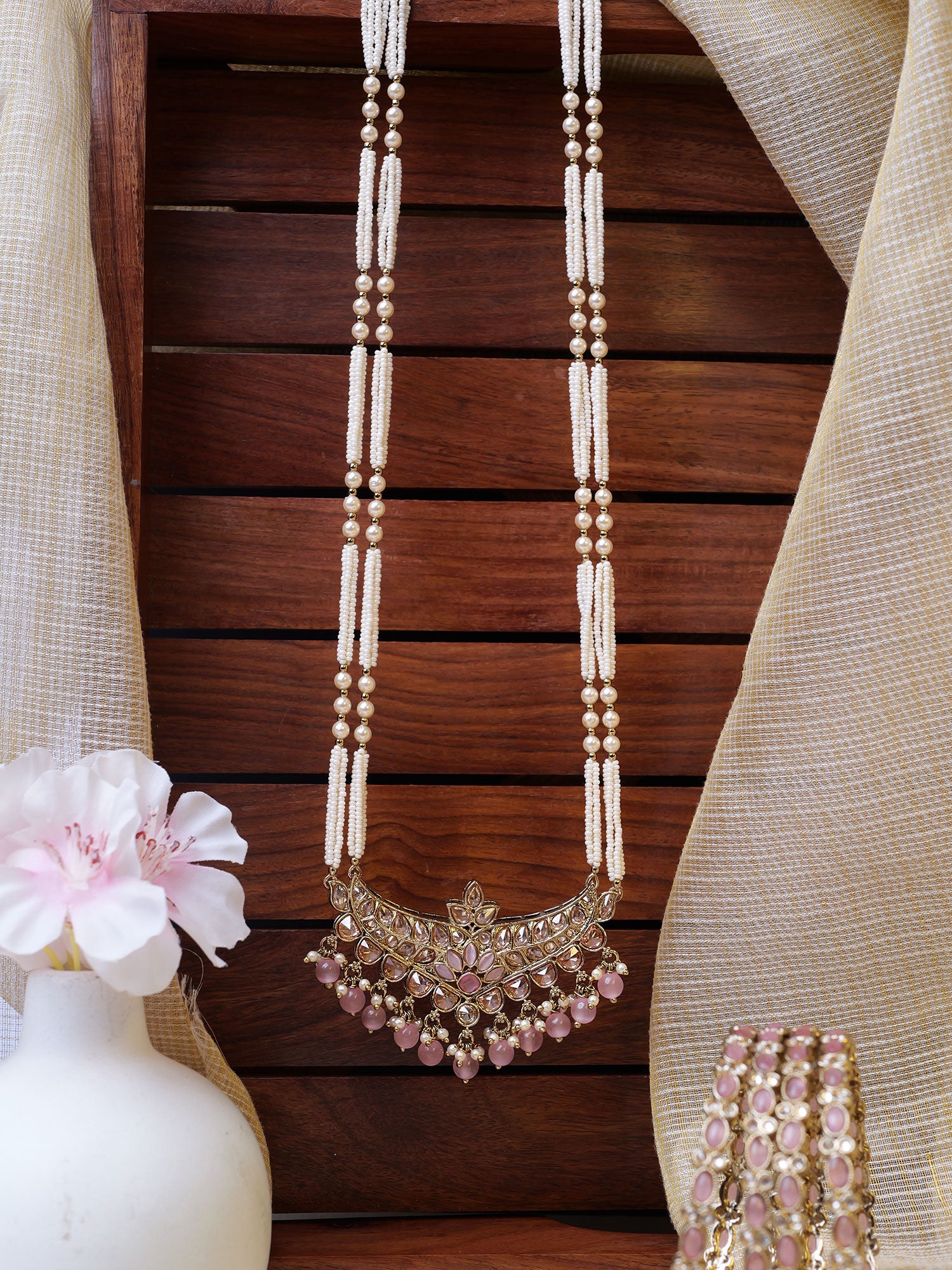Antara Pearl Rani Haar in Pink - Main Image