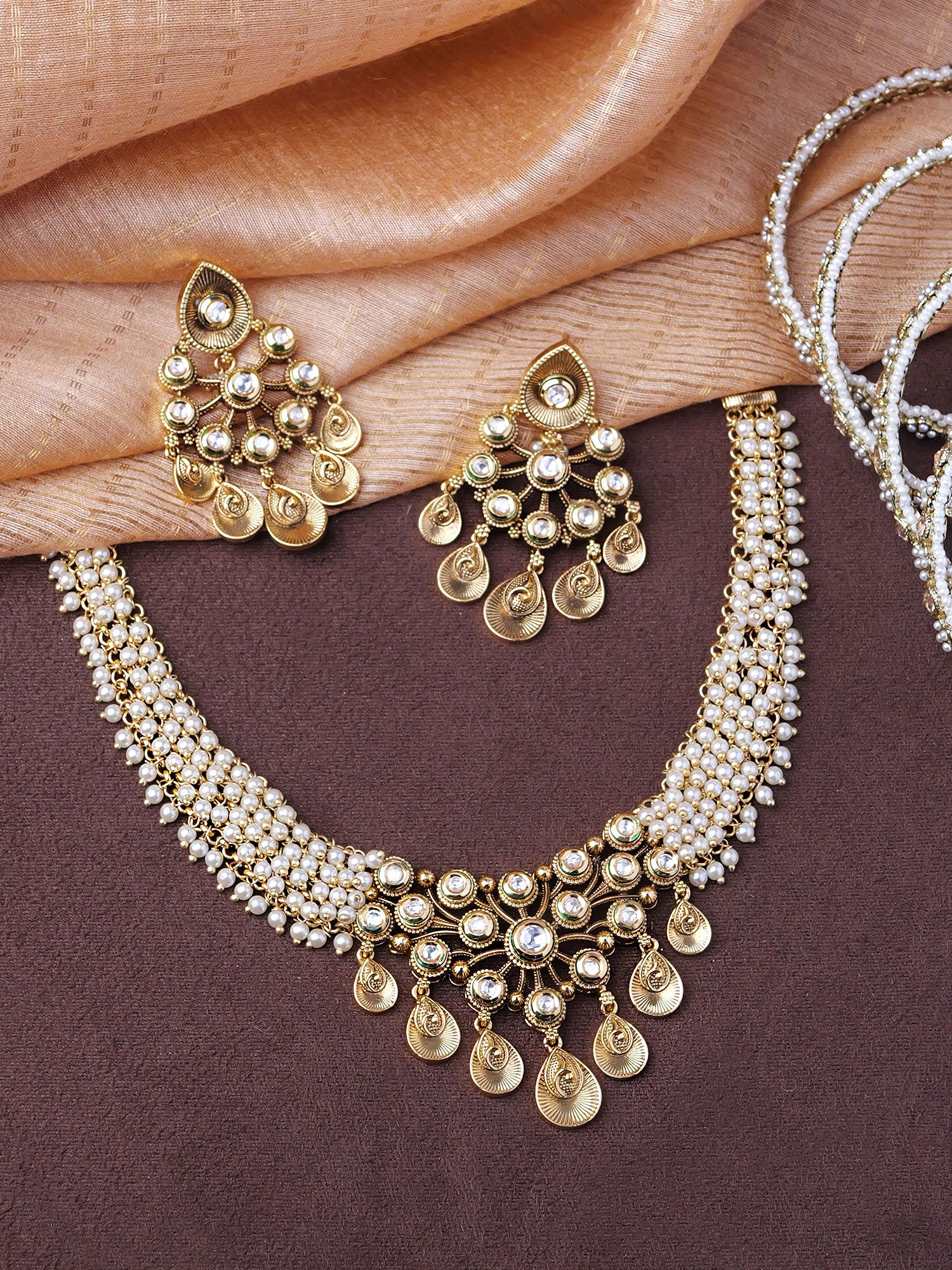 Anuradha Pearl Kundan Necklace Set in White