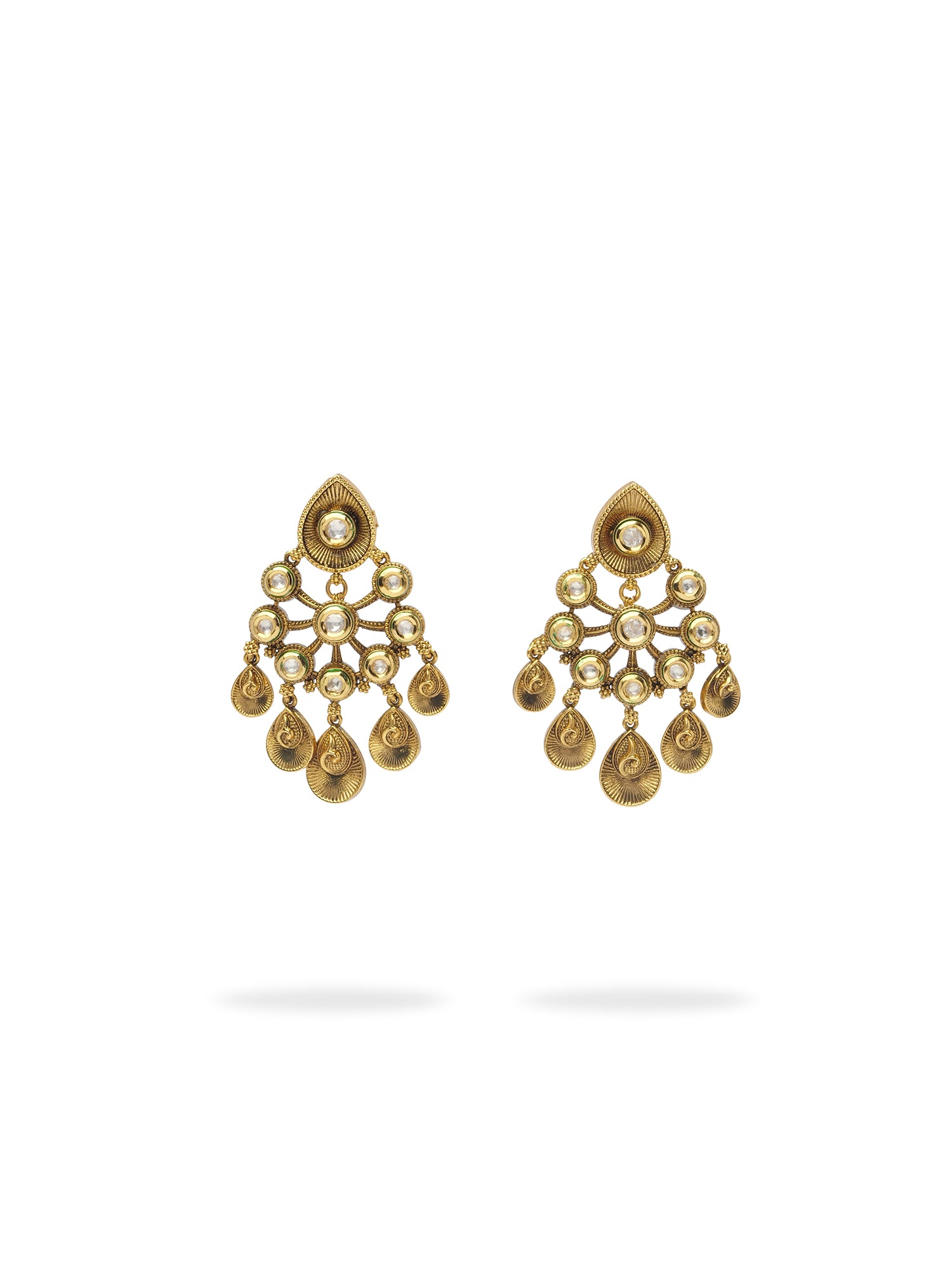 Anuradha Pearl Kundan Necklace Set in White