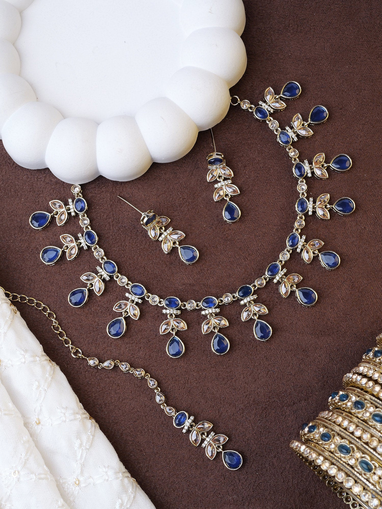 Anushka Necklace Set in Blue and Antique Gold