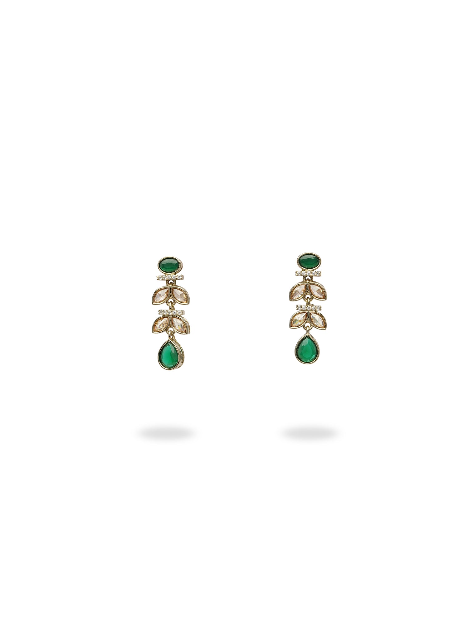 Anushka Necklace Set in Green and Antique Gold