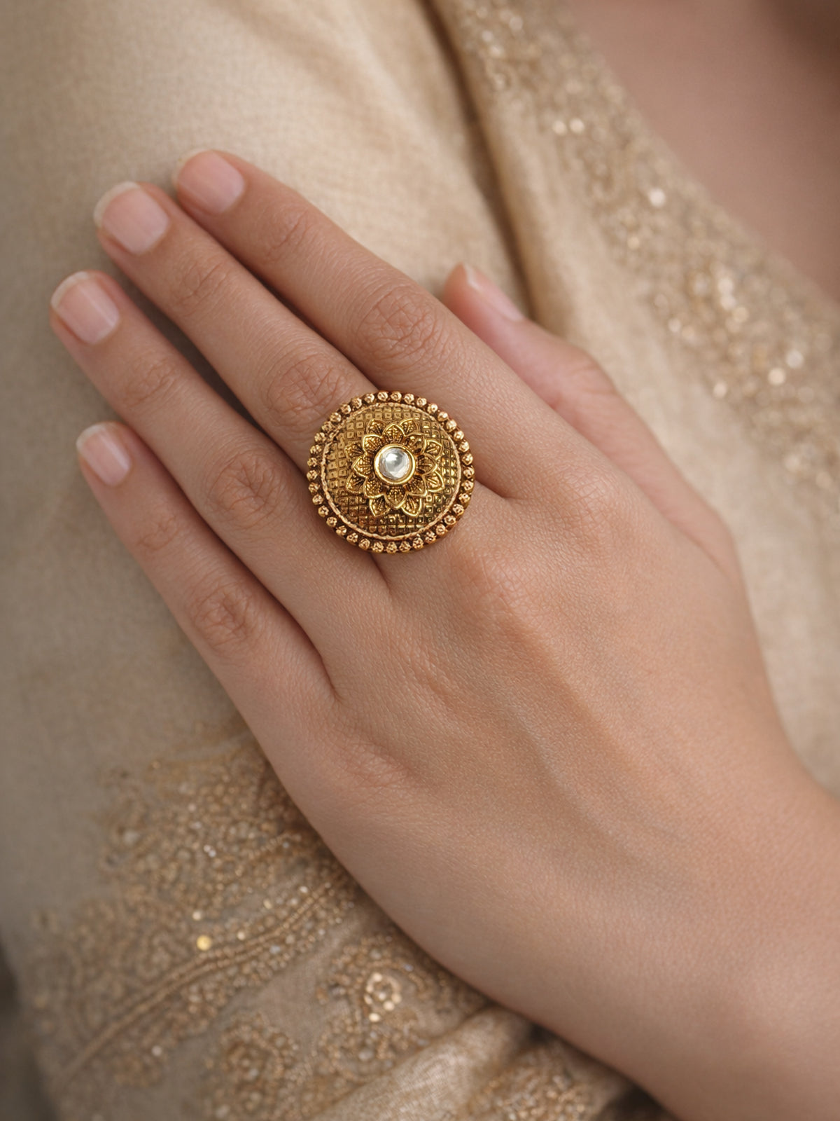 Asha Kundan Ring in White