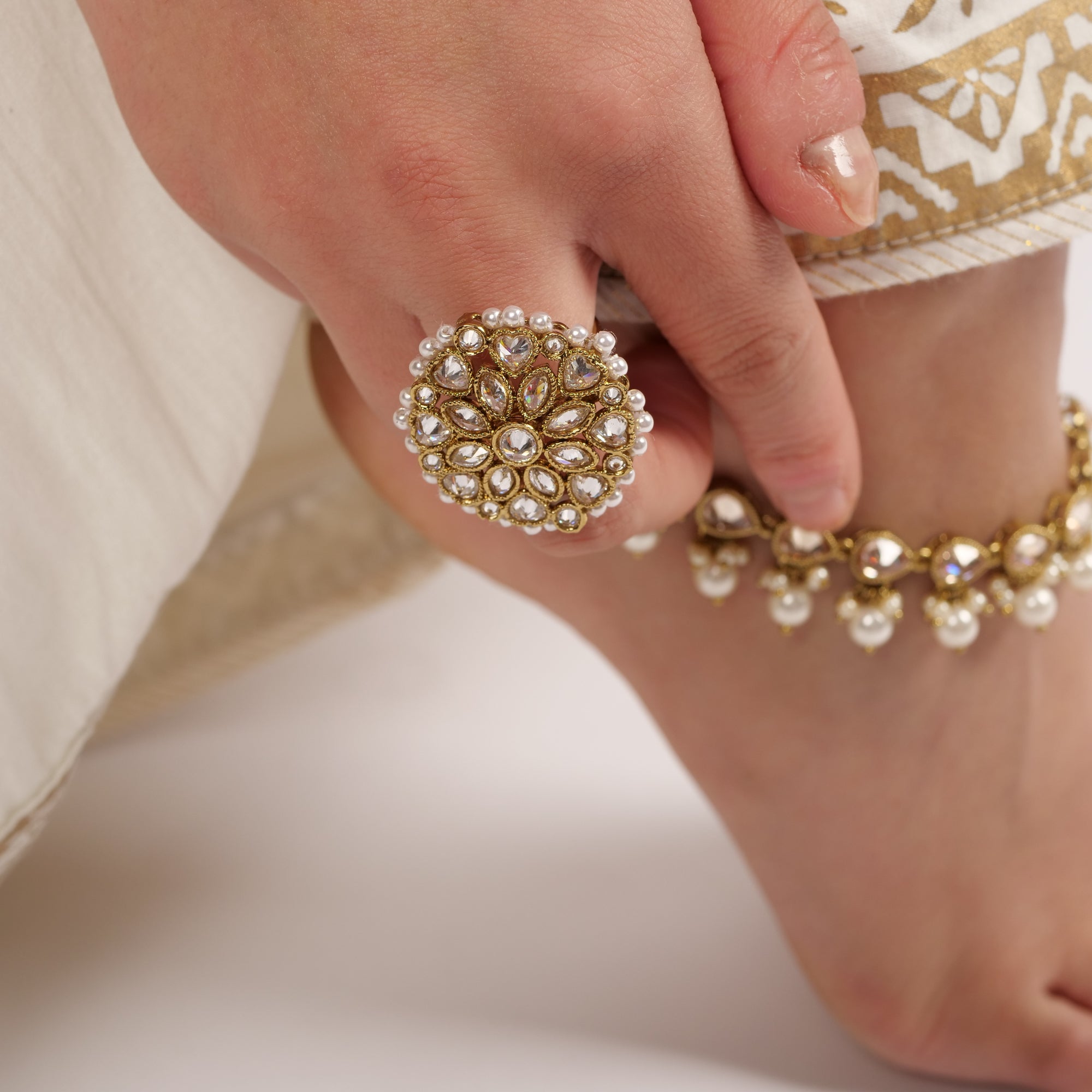 Classic Floral Oversized Ring in Pearl and Antique Gold