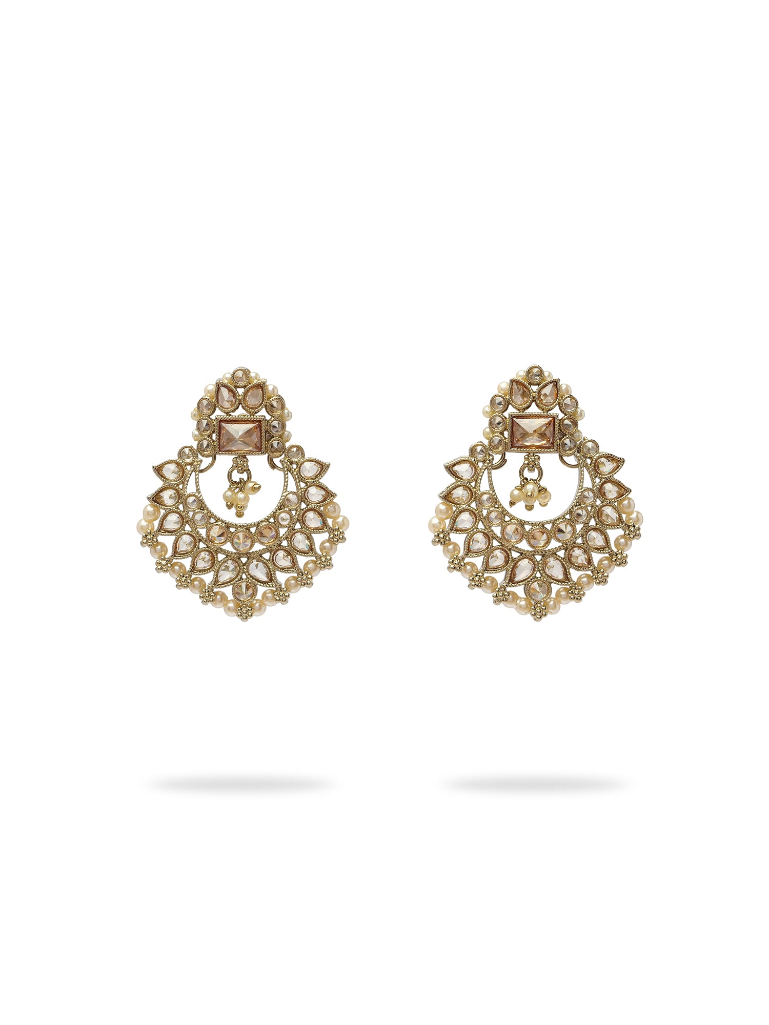 Charu Necklace Set in Pearl and Champagne