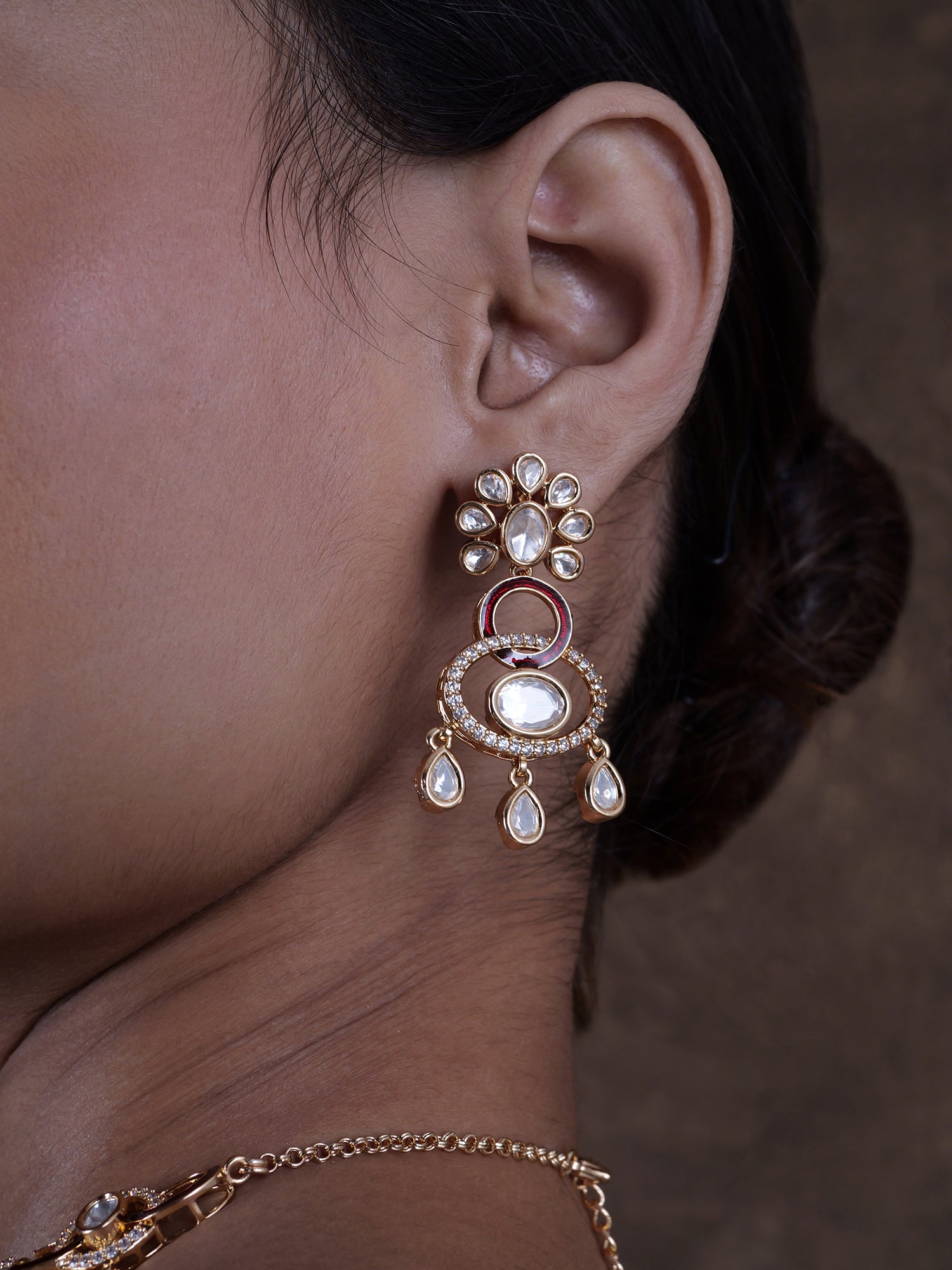 Farah Kundan Necklace Set in Maroon