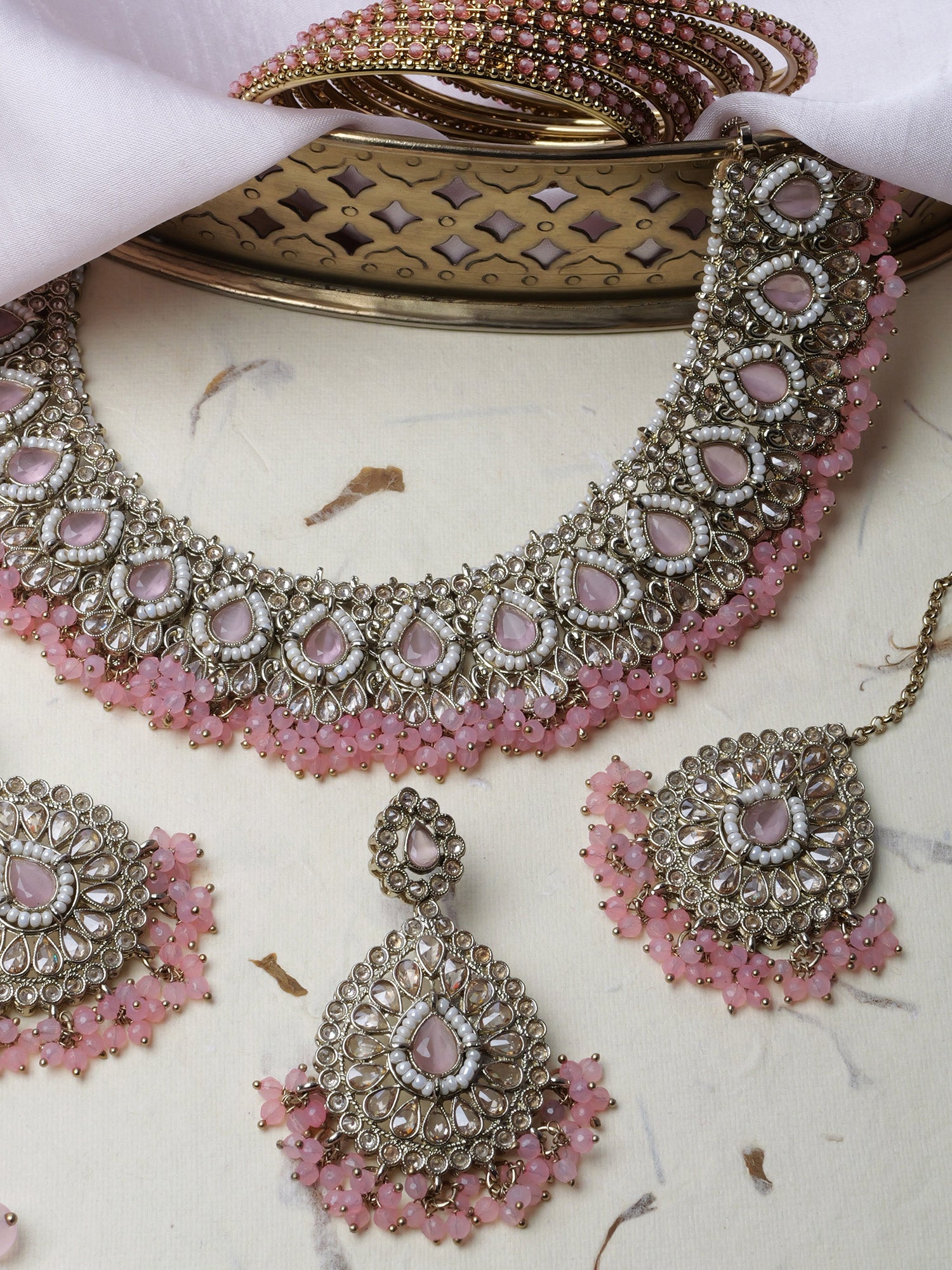 Fareeha Necklace Set in Pink