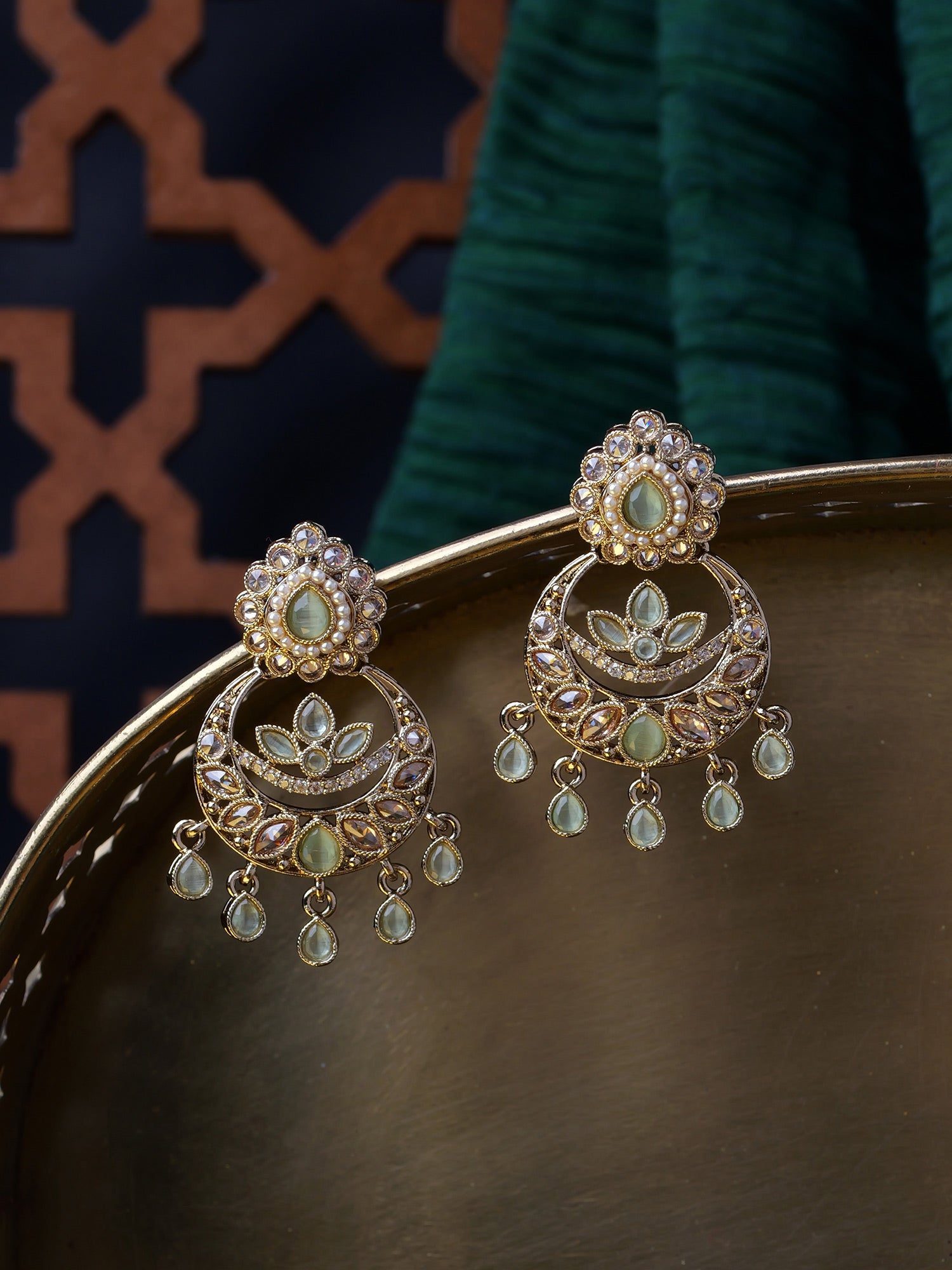 Fariha Pearl Earrings in Mint