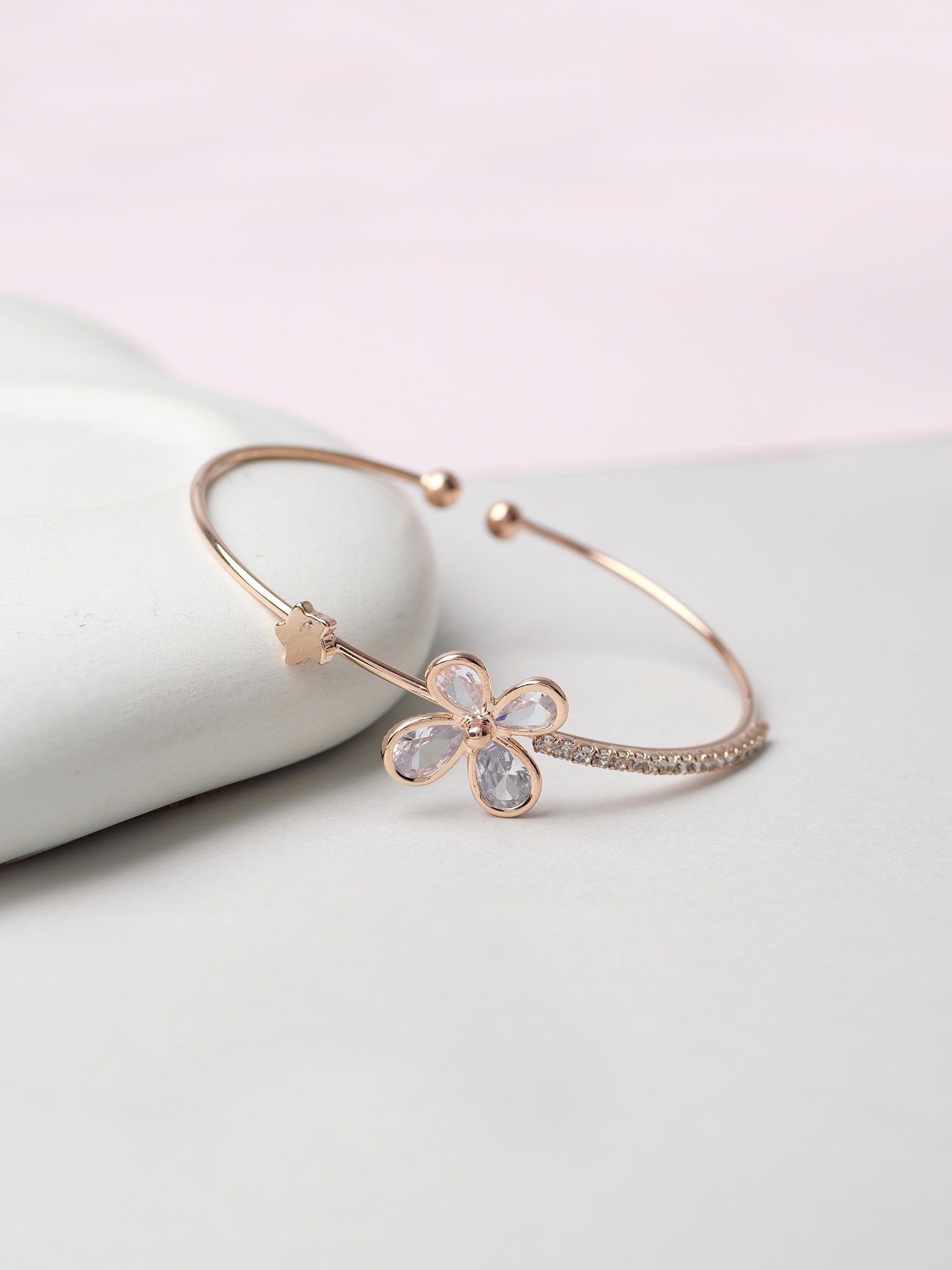 Flora Children's Bracelet in Rose Gold