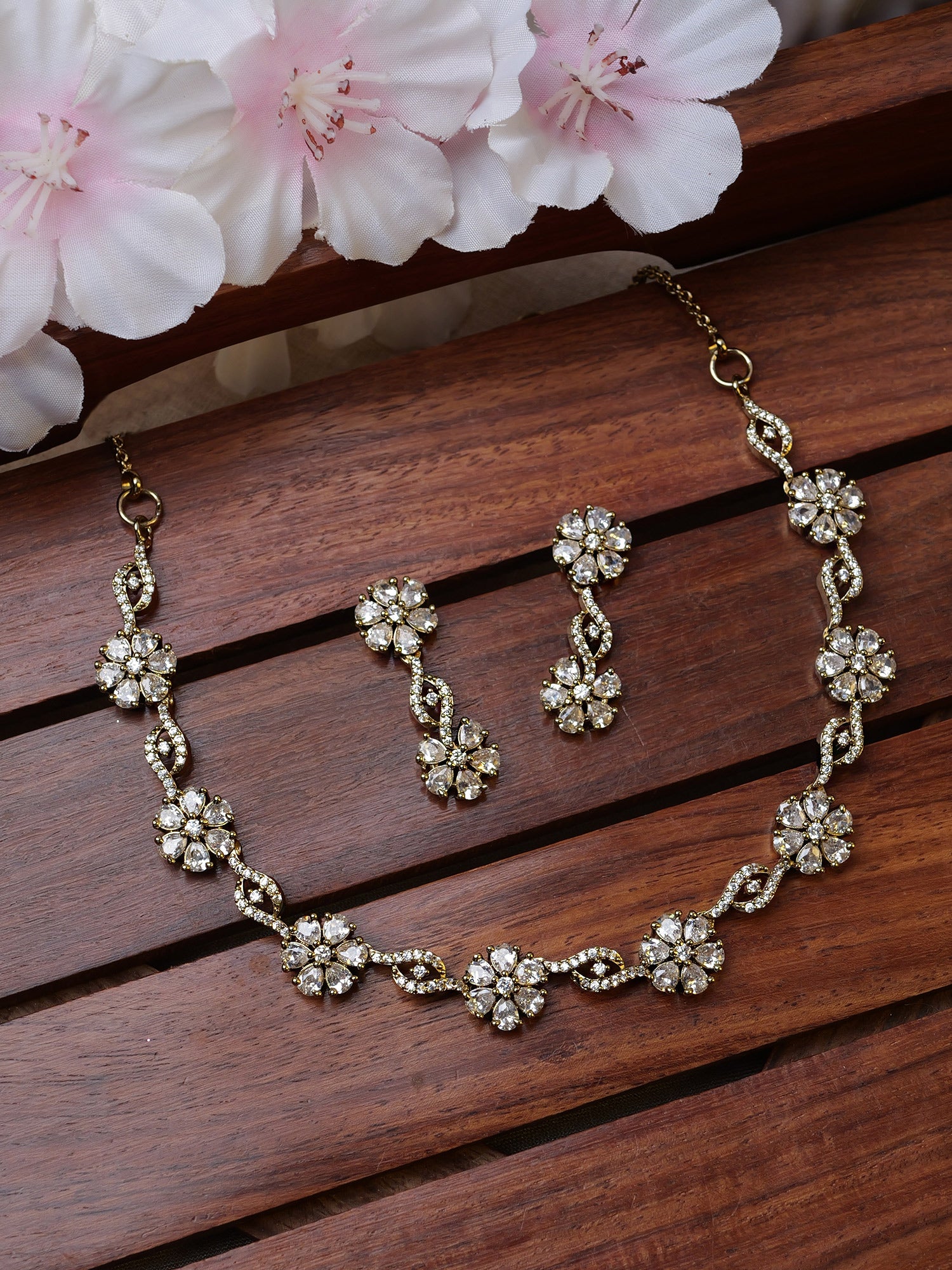 Flora Cubic Zirconia Necklace Set in White