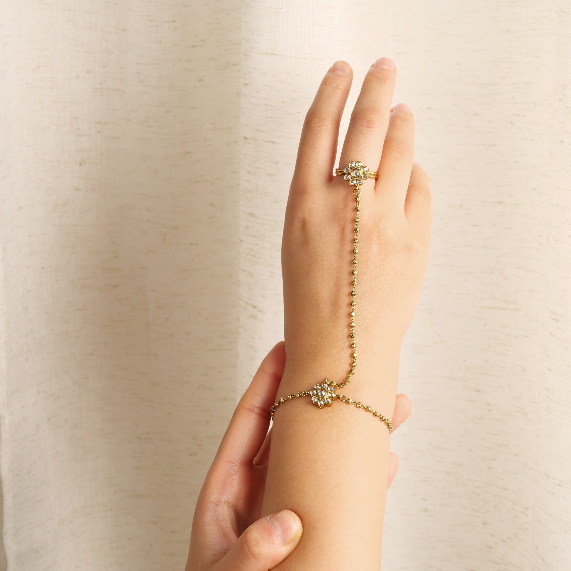 Forever Floral Hand Chain in White