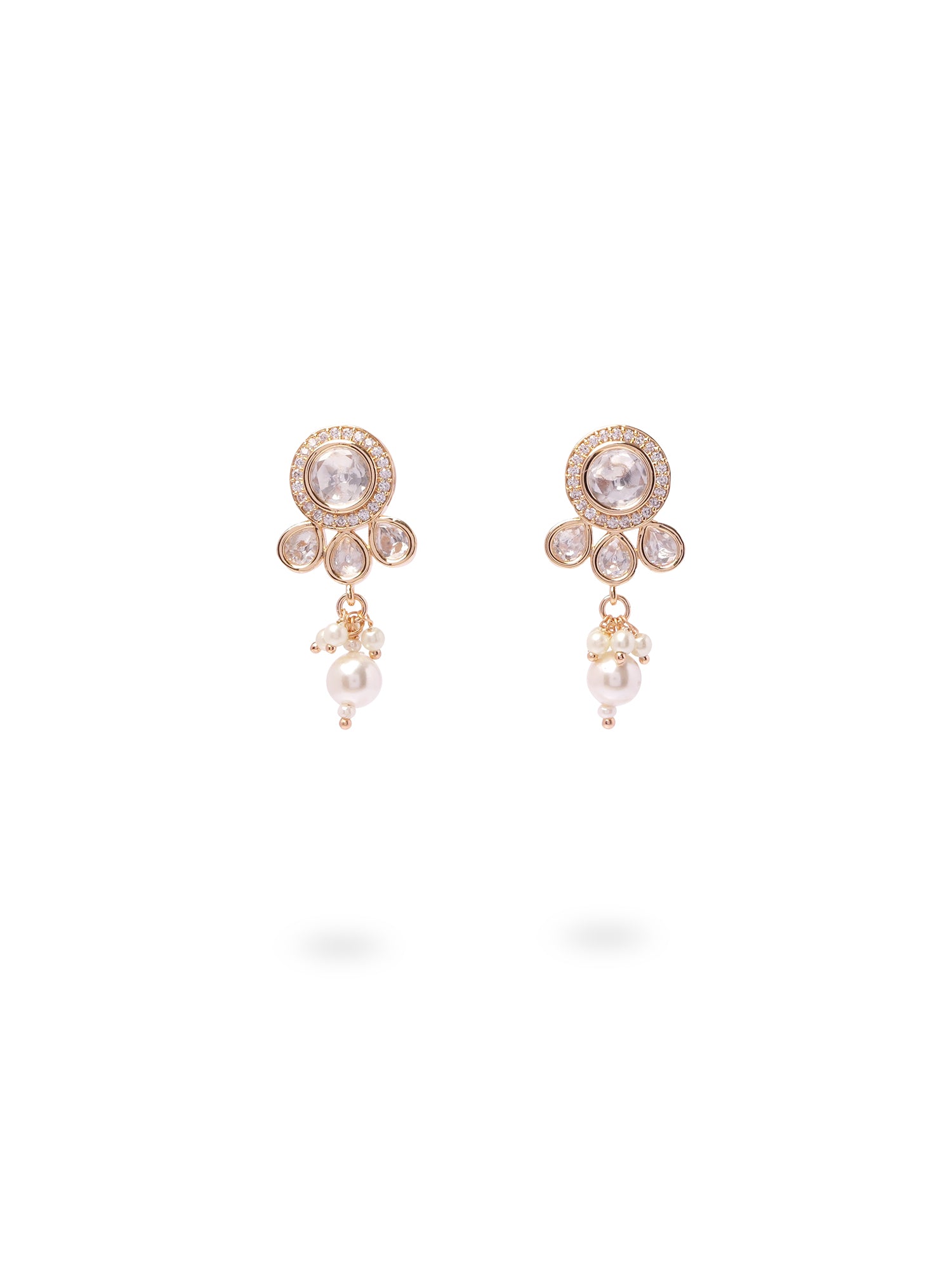 Gauri Kundan Pendant Set in White