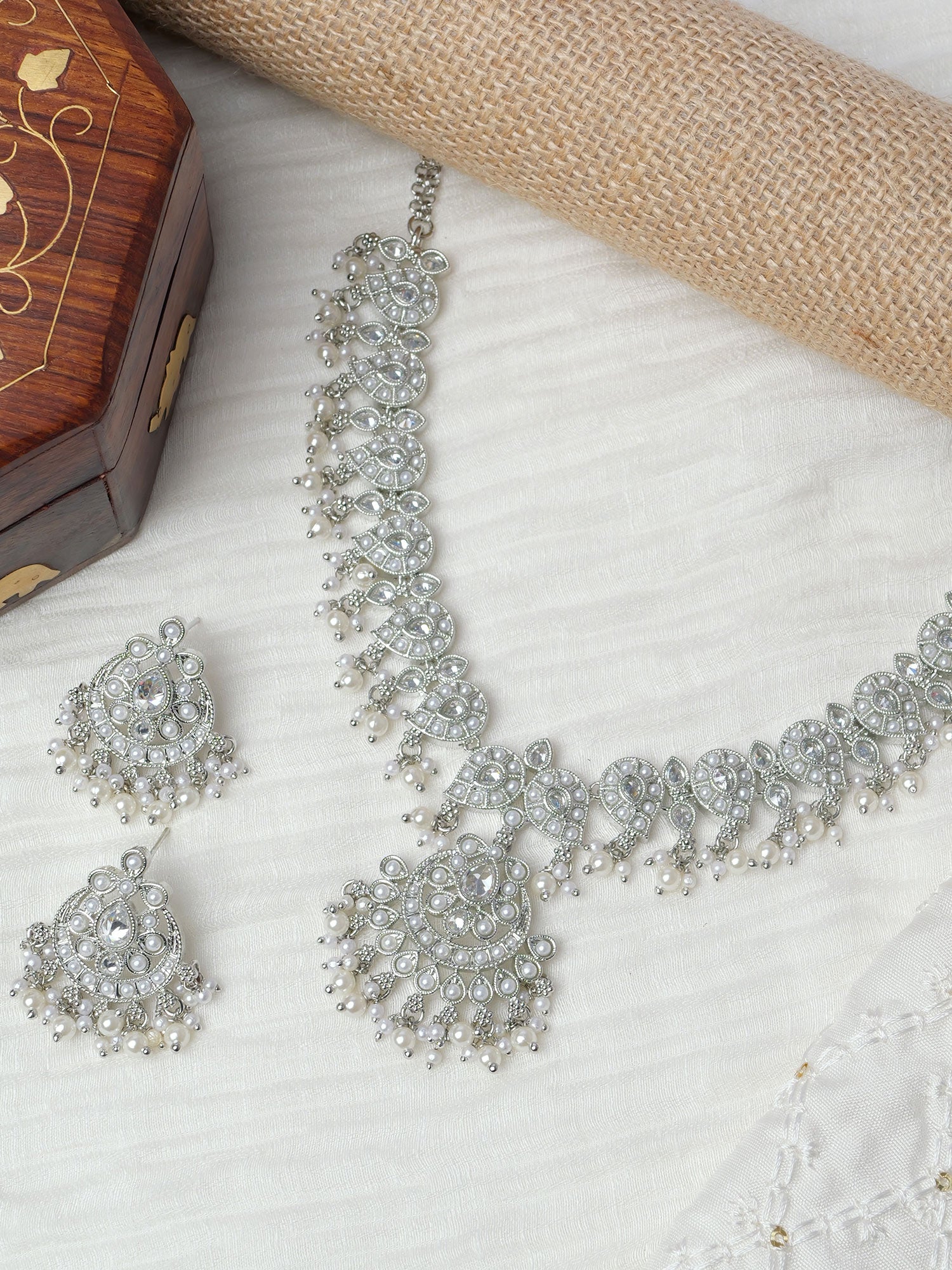 Saanvi Necklace Set in Pearl and Rhodium
