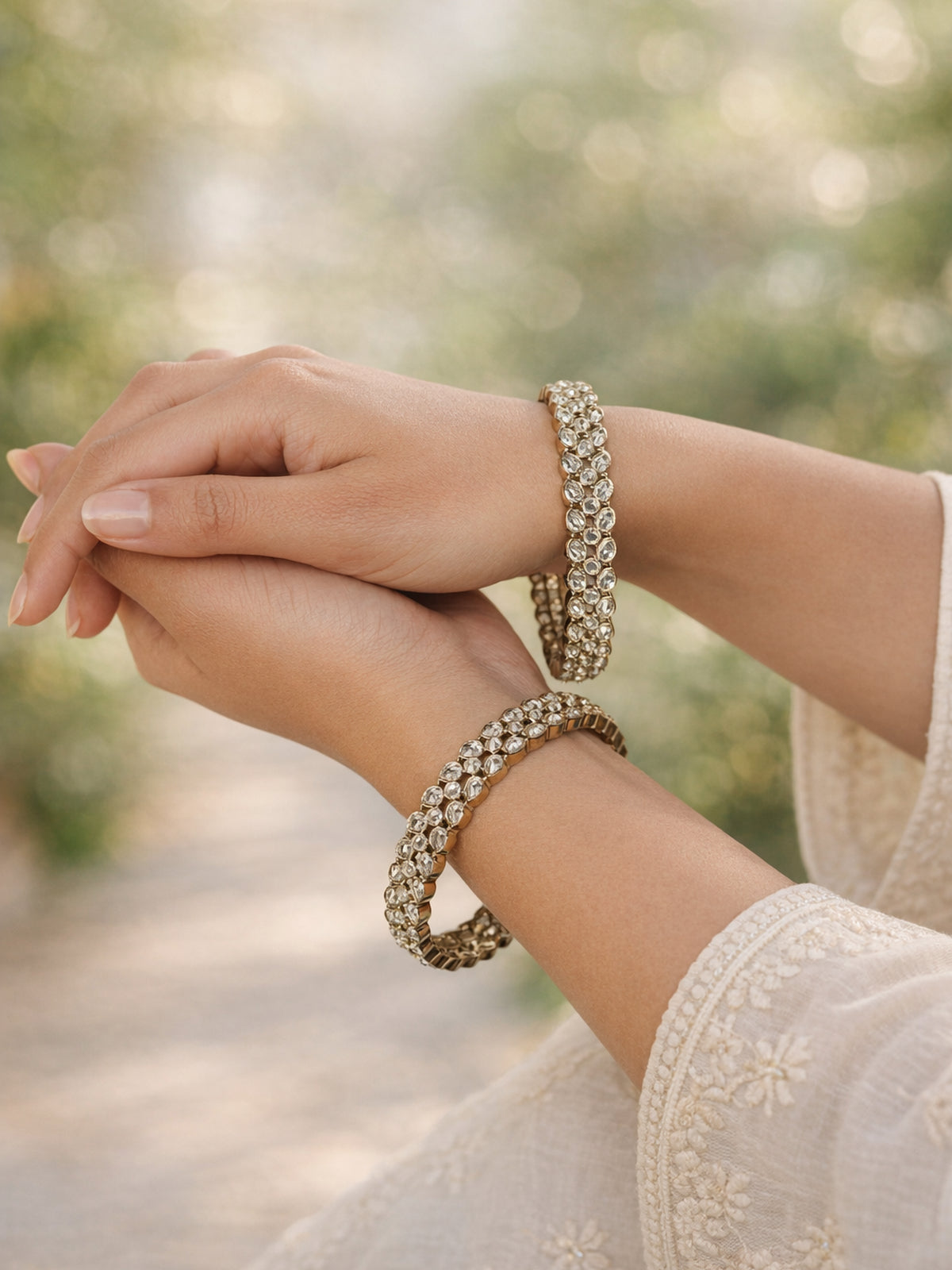 Gulabi Kada Bangles in White