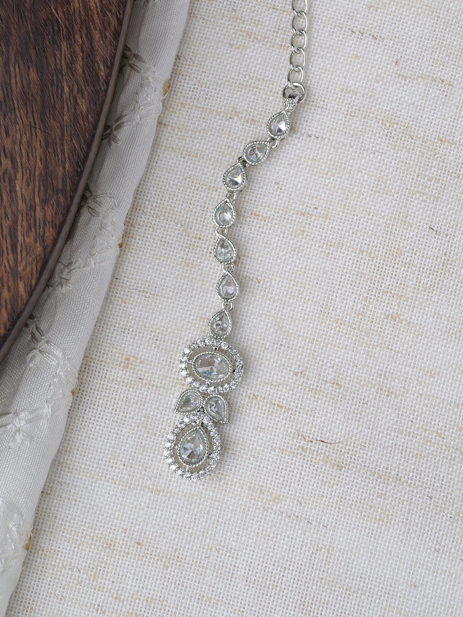 Heeral Crystal Maang Tikka in Rhodium