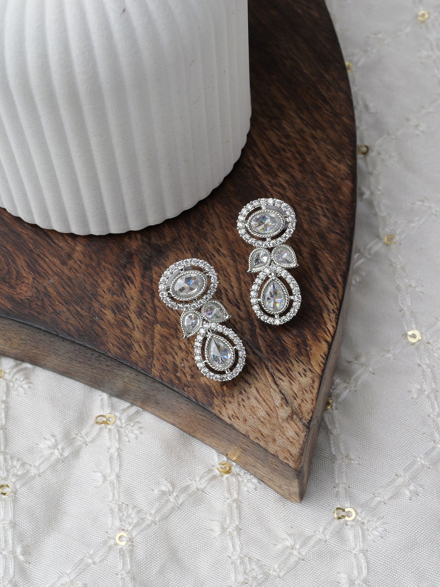 Heeral Crystals Earrings in Rhodium