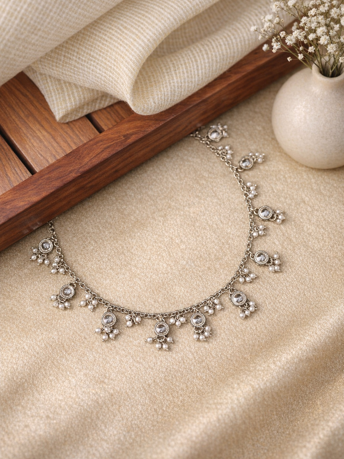 Ishika Necklace in Champagne