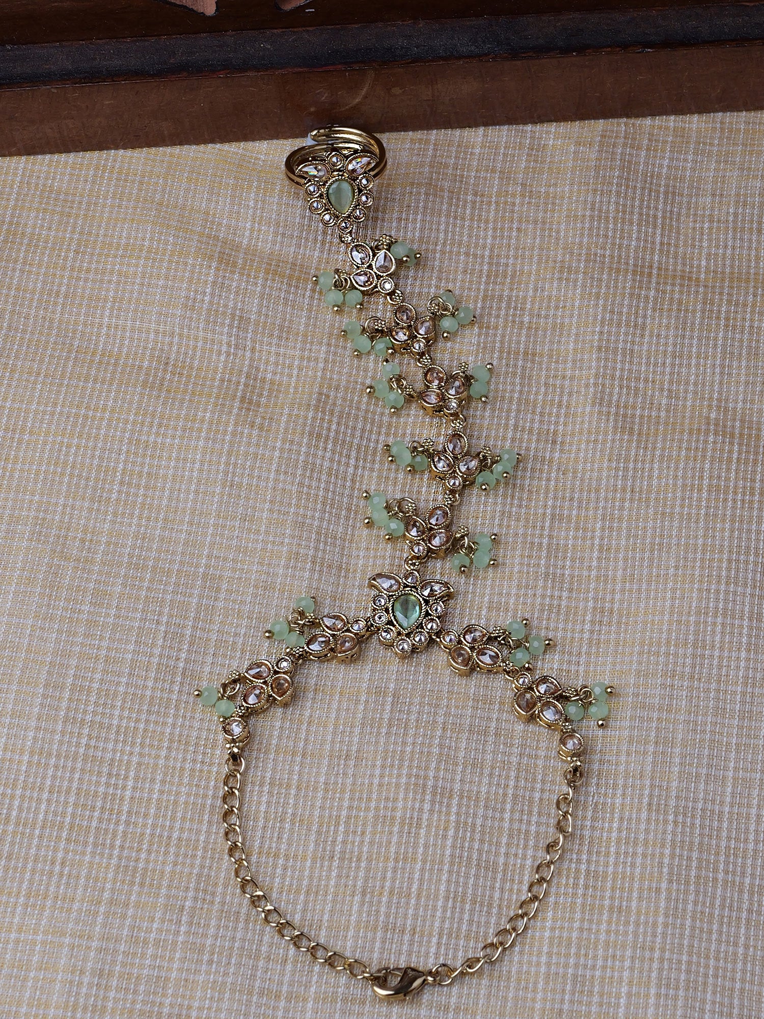 Ishita Hand Chain in Mint