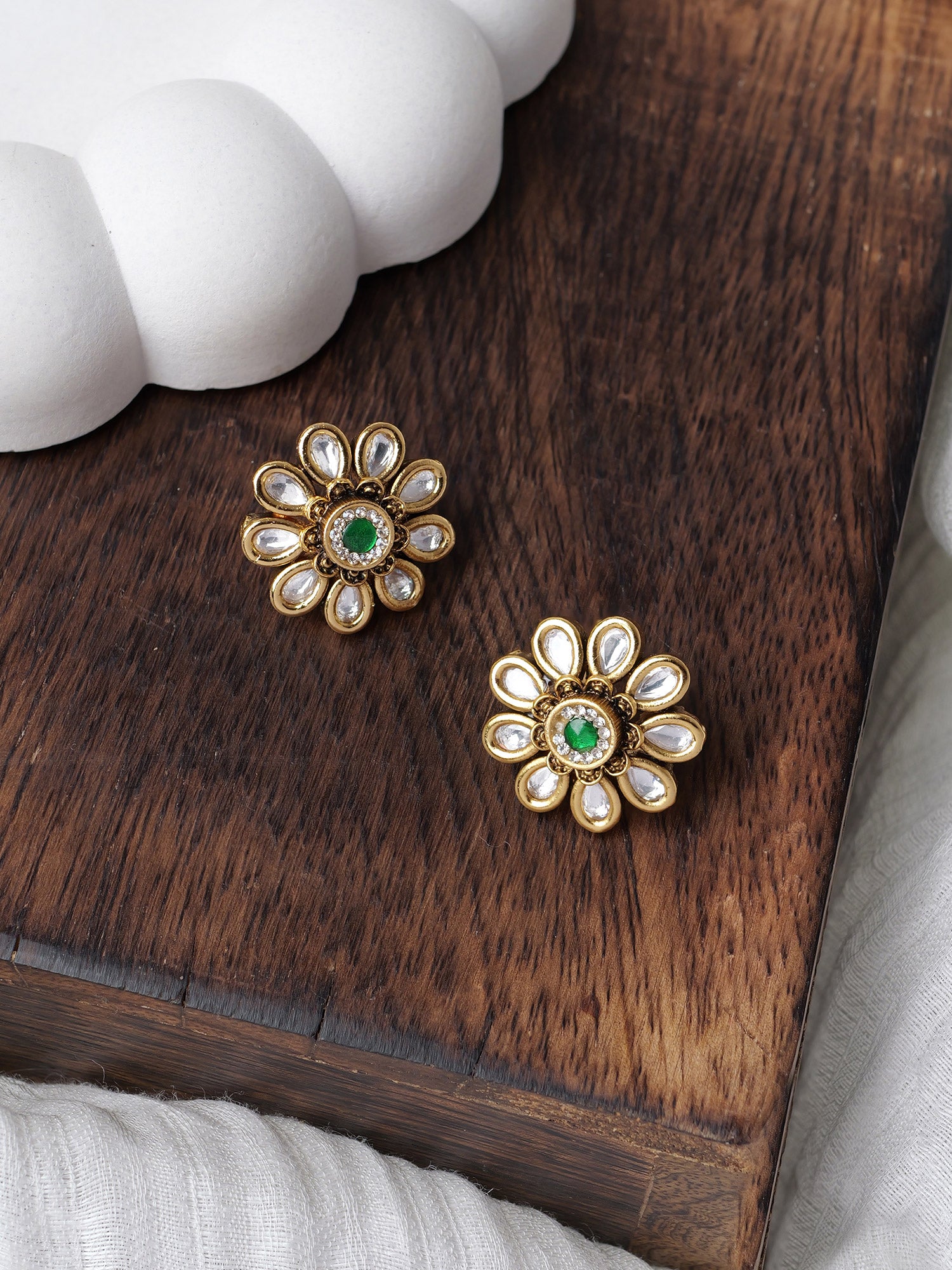 Juhi Kundan Ear Studs in Green