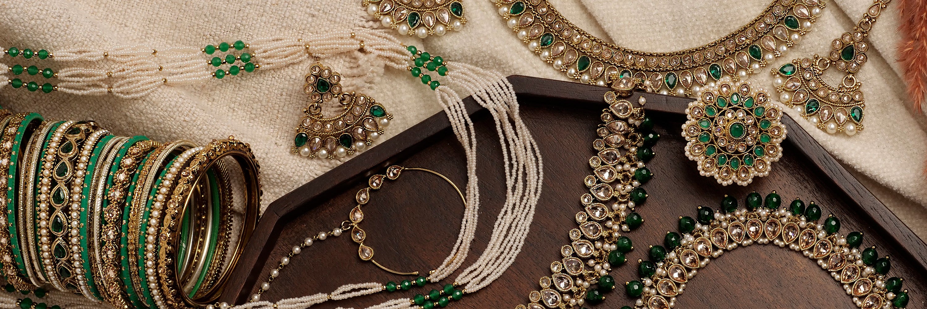 MUGHAL OPULENCE DESKTOP BANNER