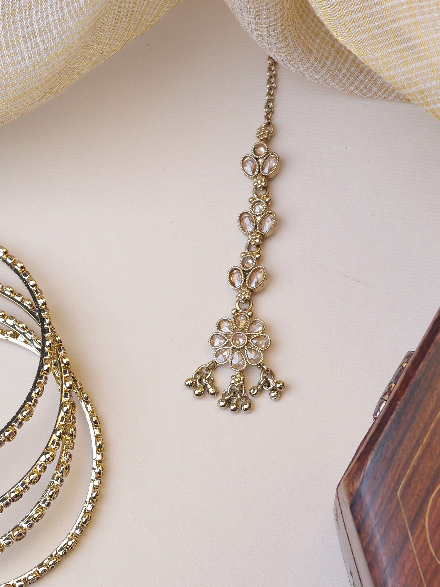 Mahiya Maang Tikka in Antique Gold