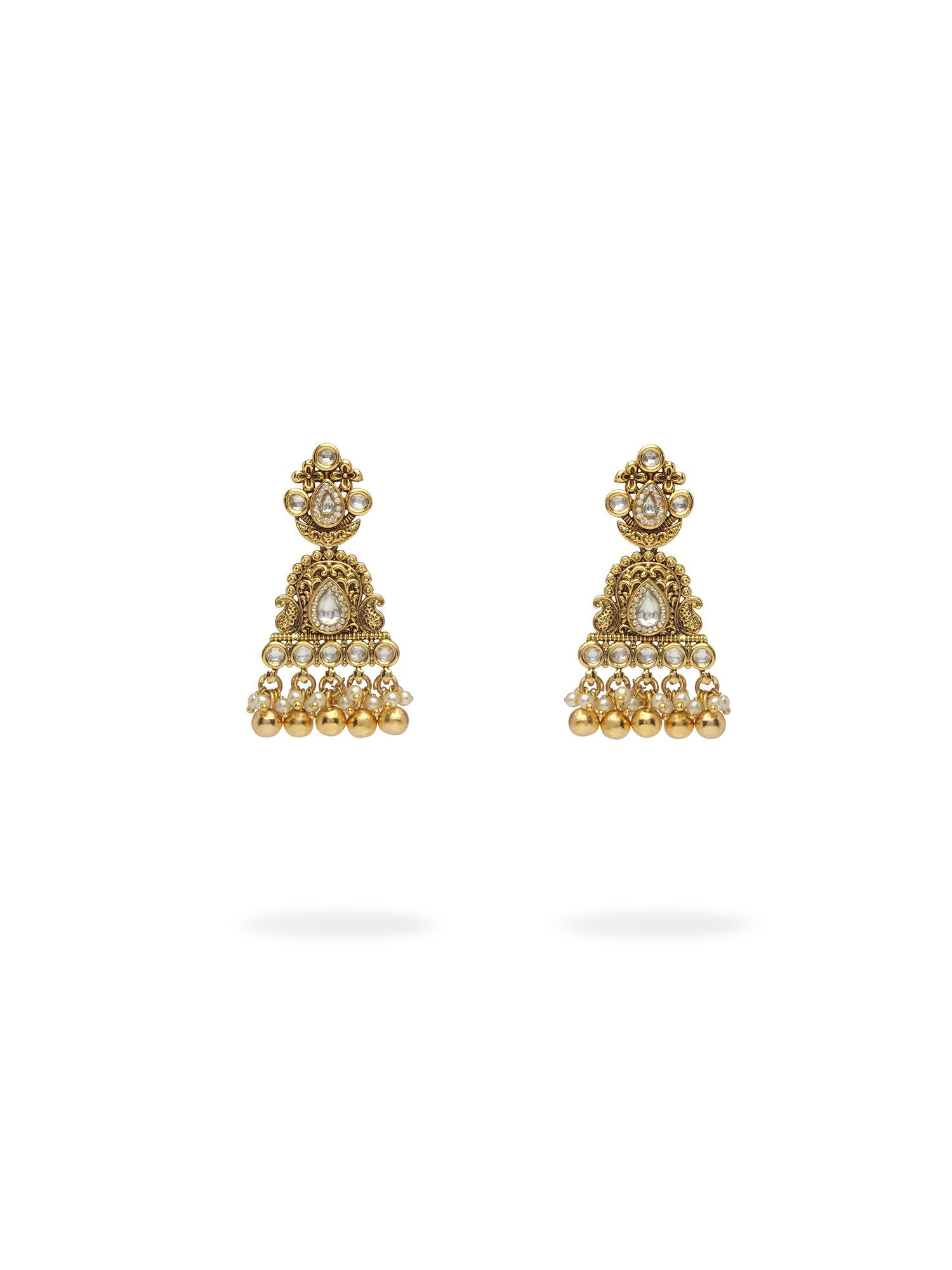 Mallika Kundan Necklace Set in White