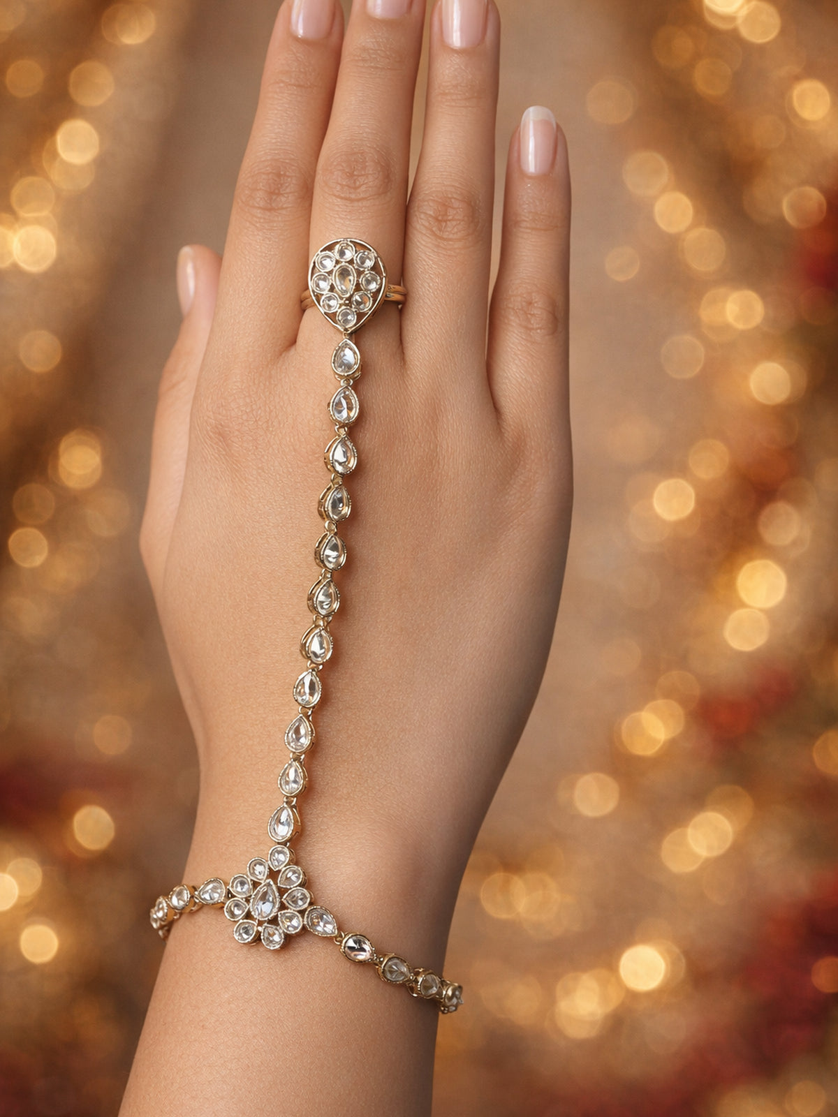 Mansi Hand Chain in White