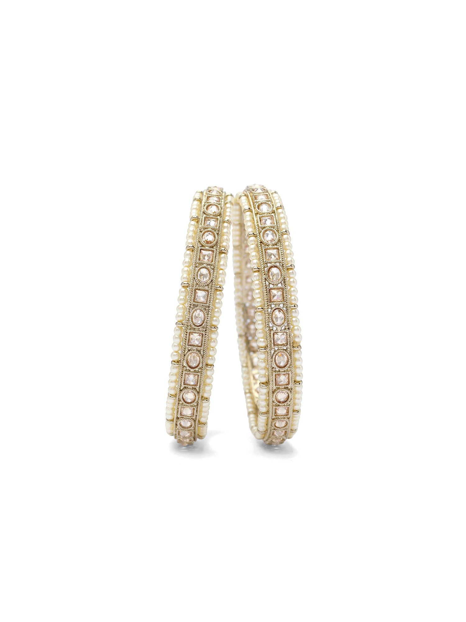 Maryam Pearl Kadas in Champagne
