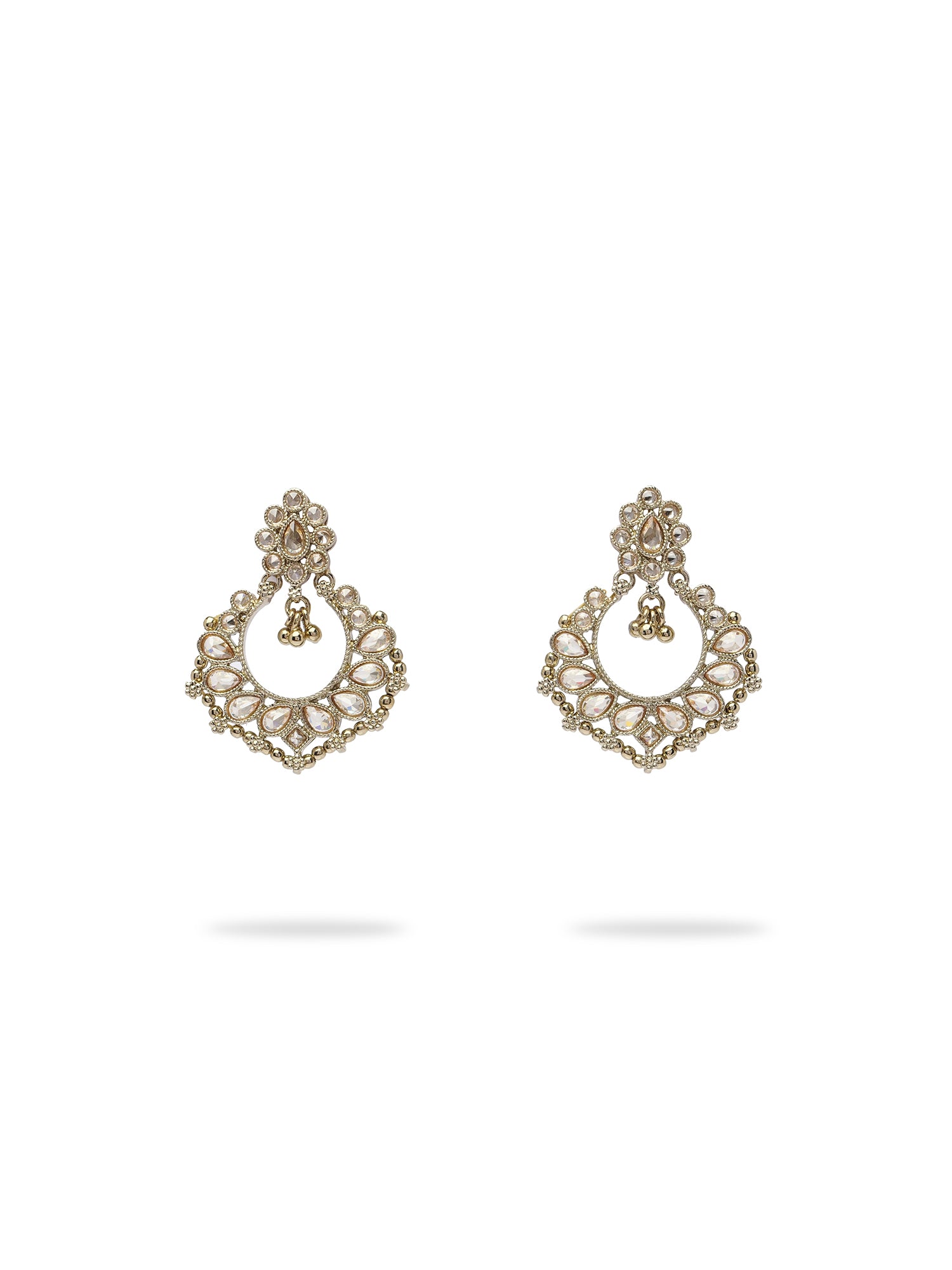 Naina Simple Necklace Set in Antique Gold