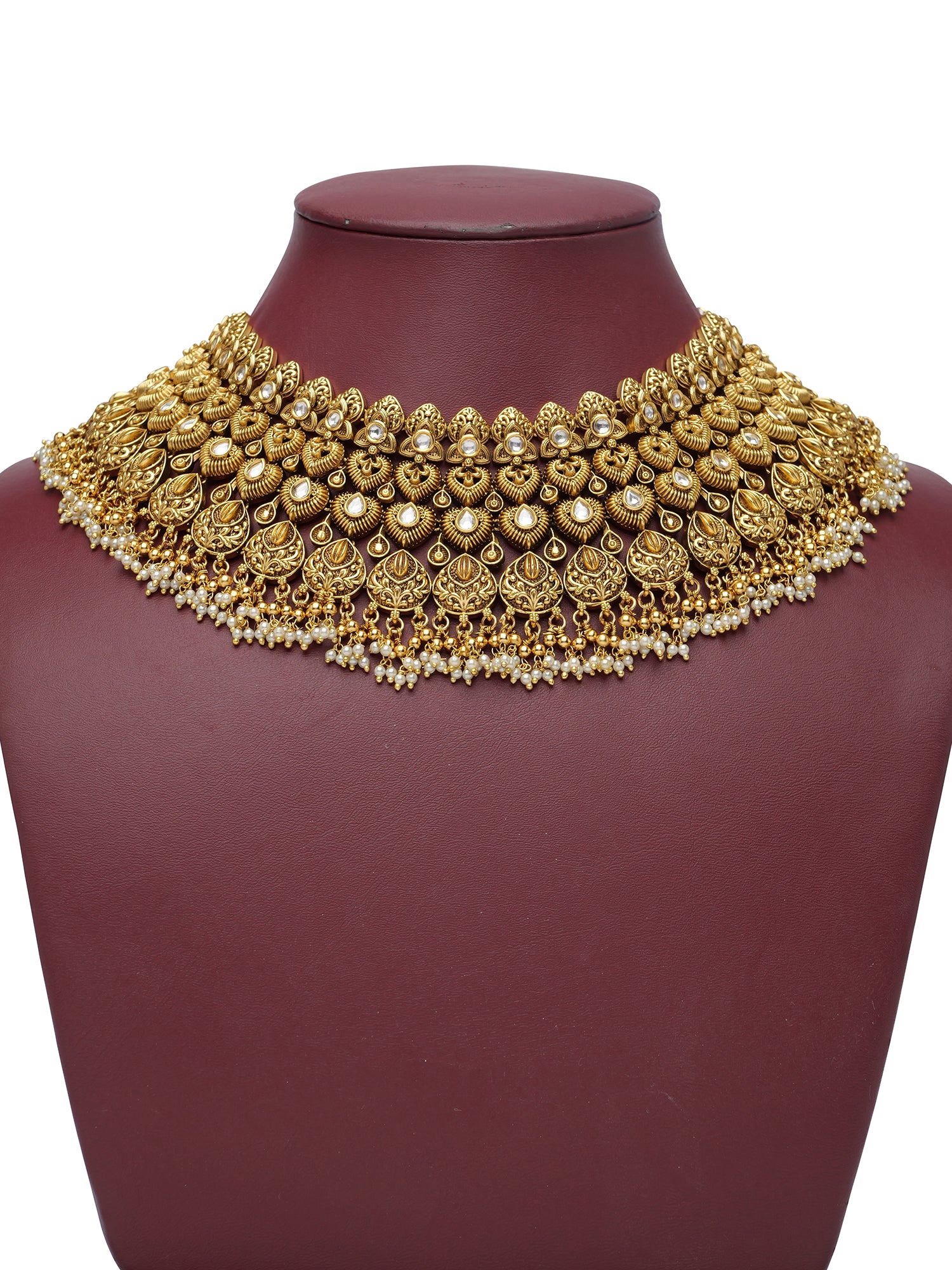 Nandita Classic Bridal Necklace Set in White