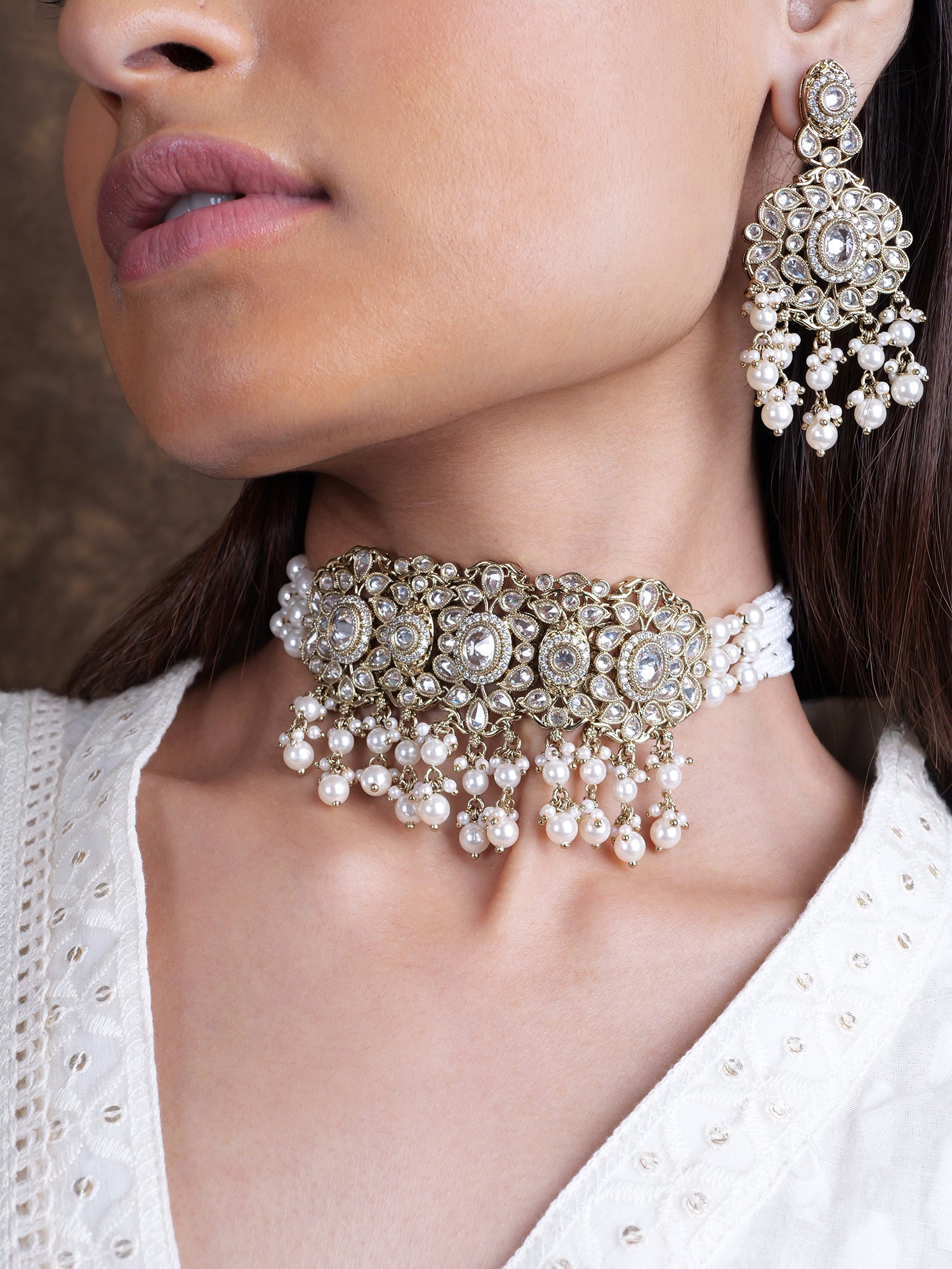 Neelmani Necklace Set in White