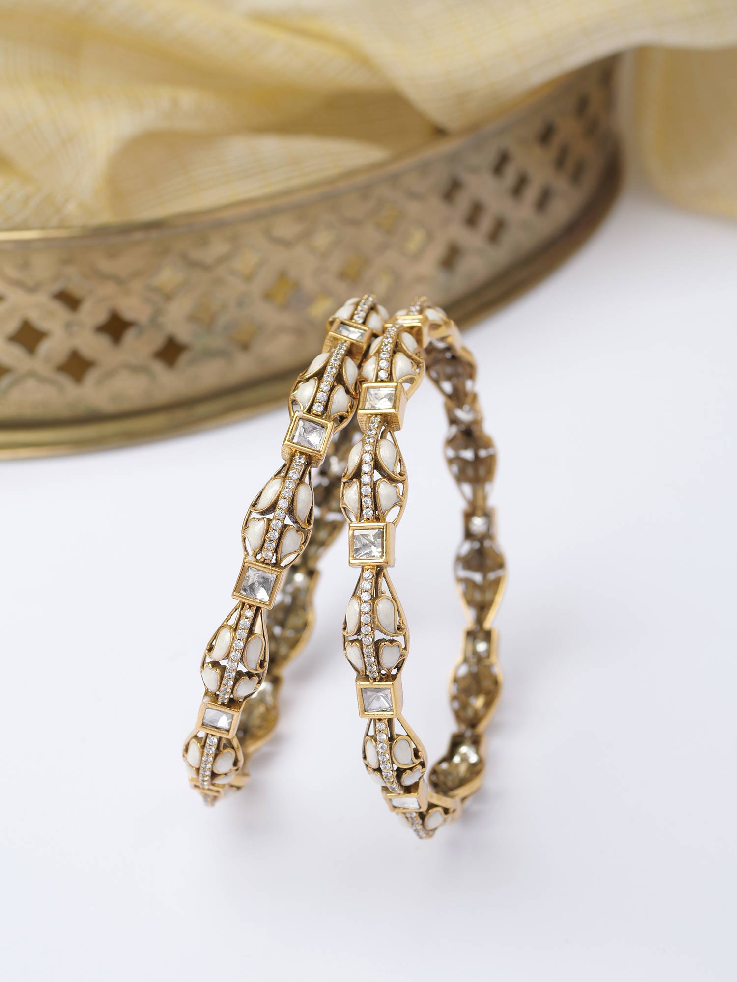 Nivya Kundan Bangles in White