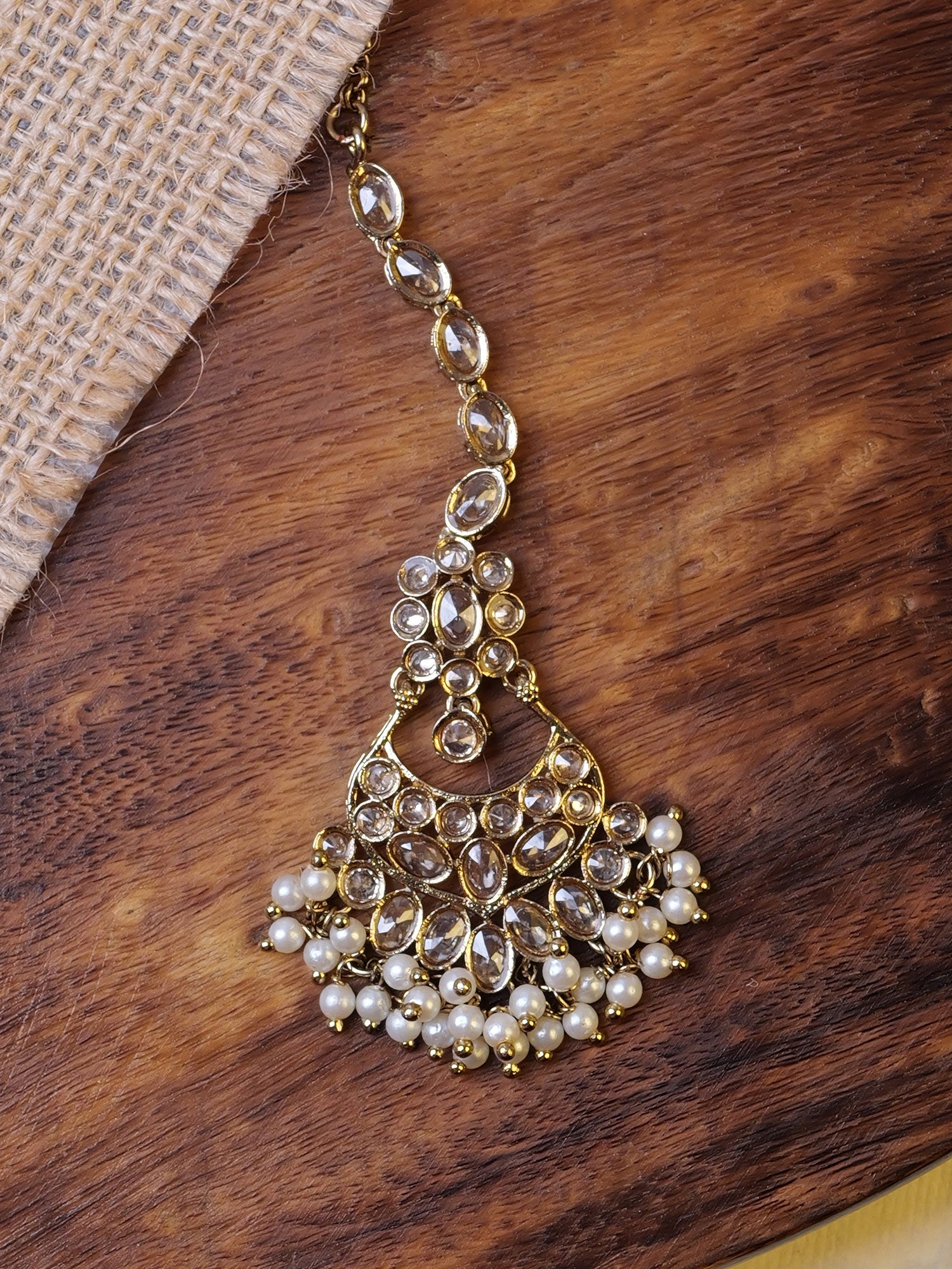 Noreen Maang Tikka in Champagne