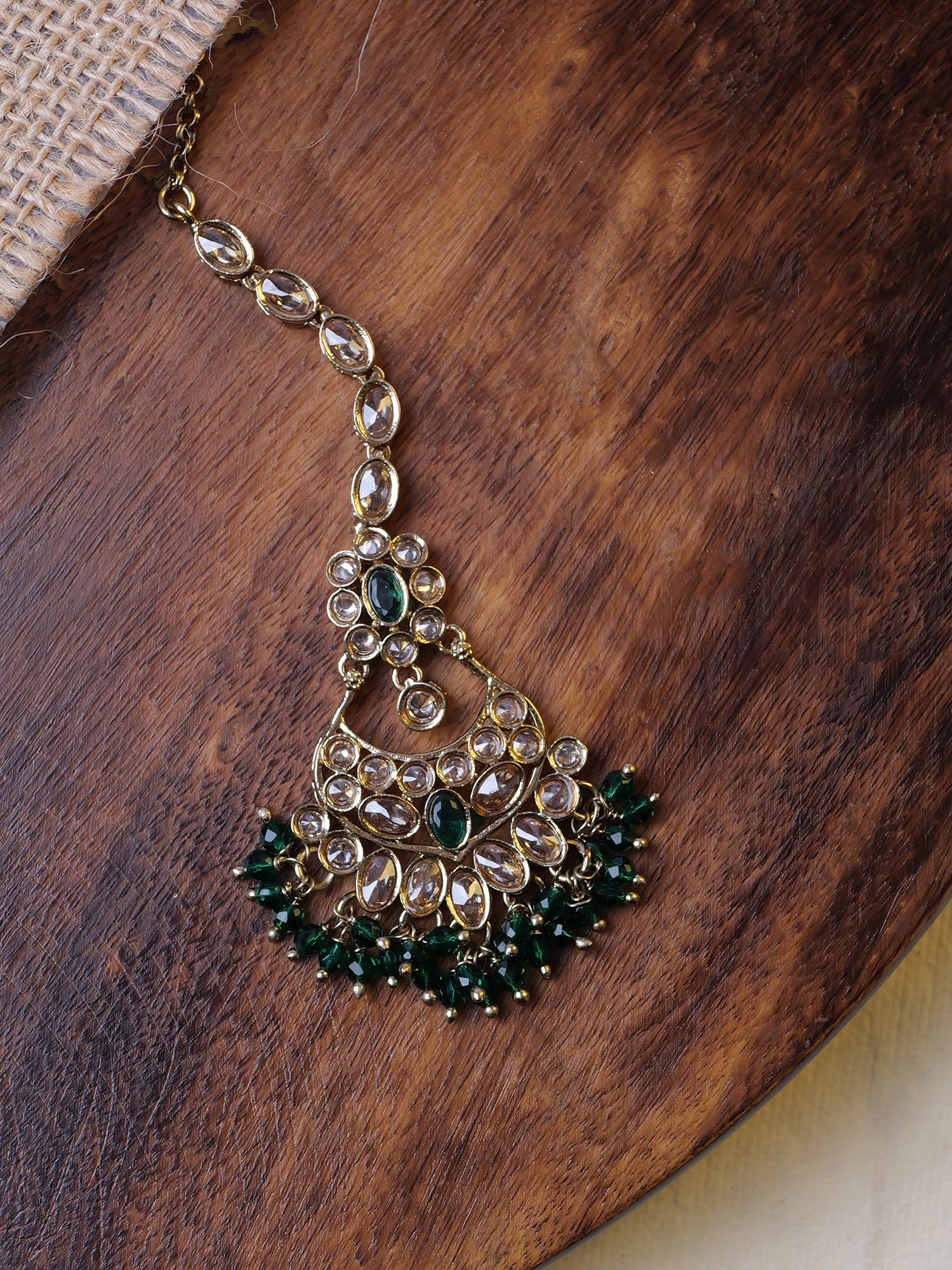 Noreen Maang Tikka in Green