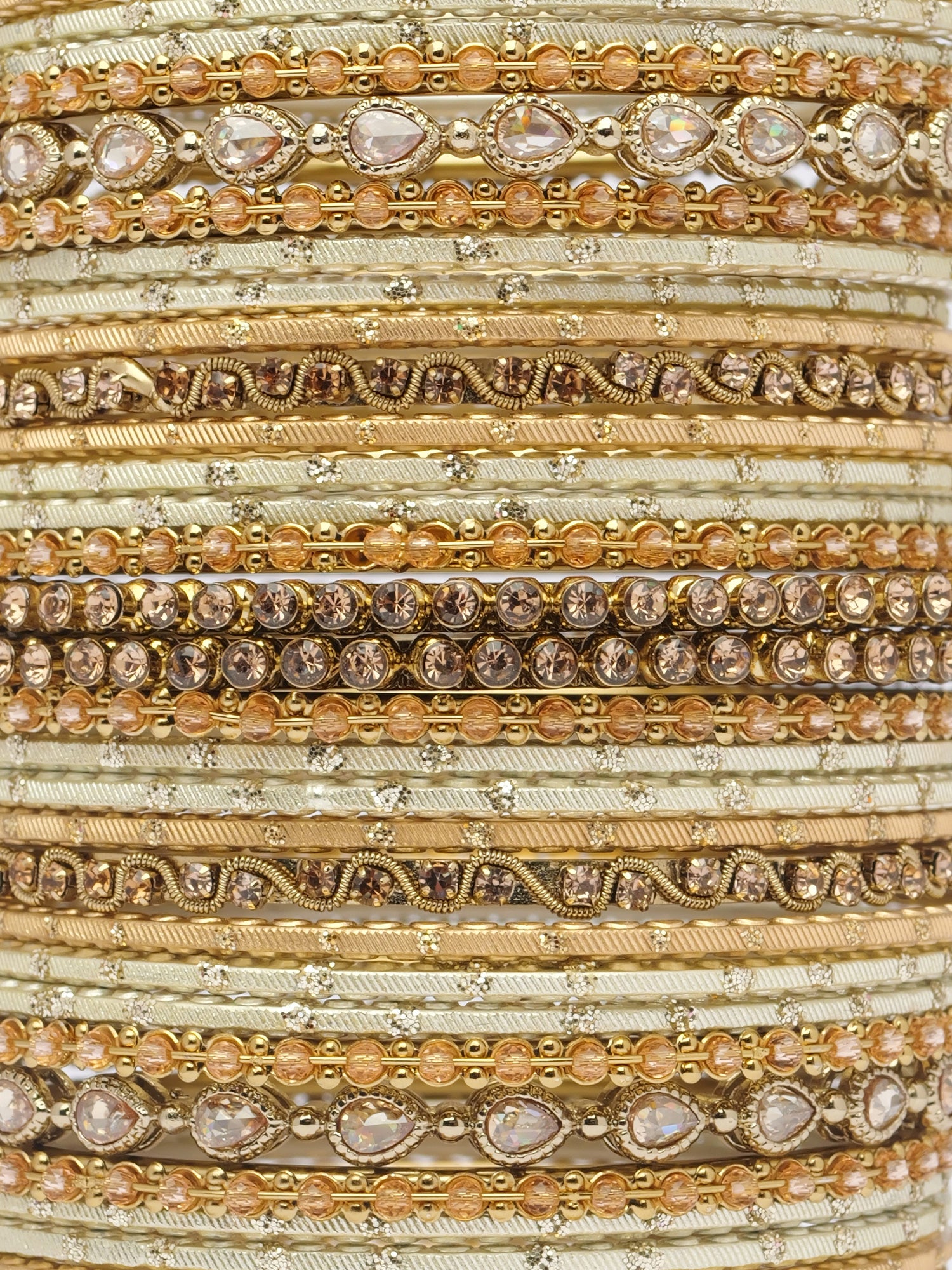 Nuvira Bangle Set in Antique Gold