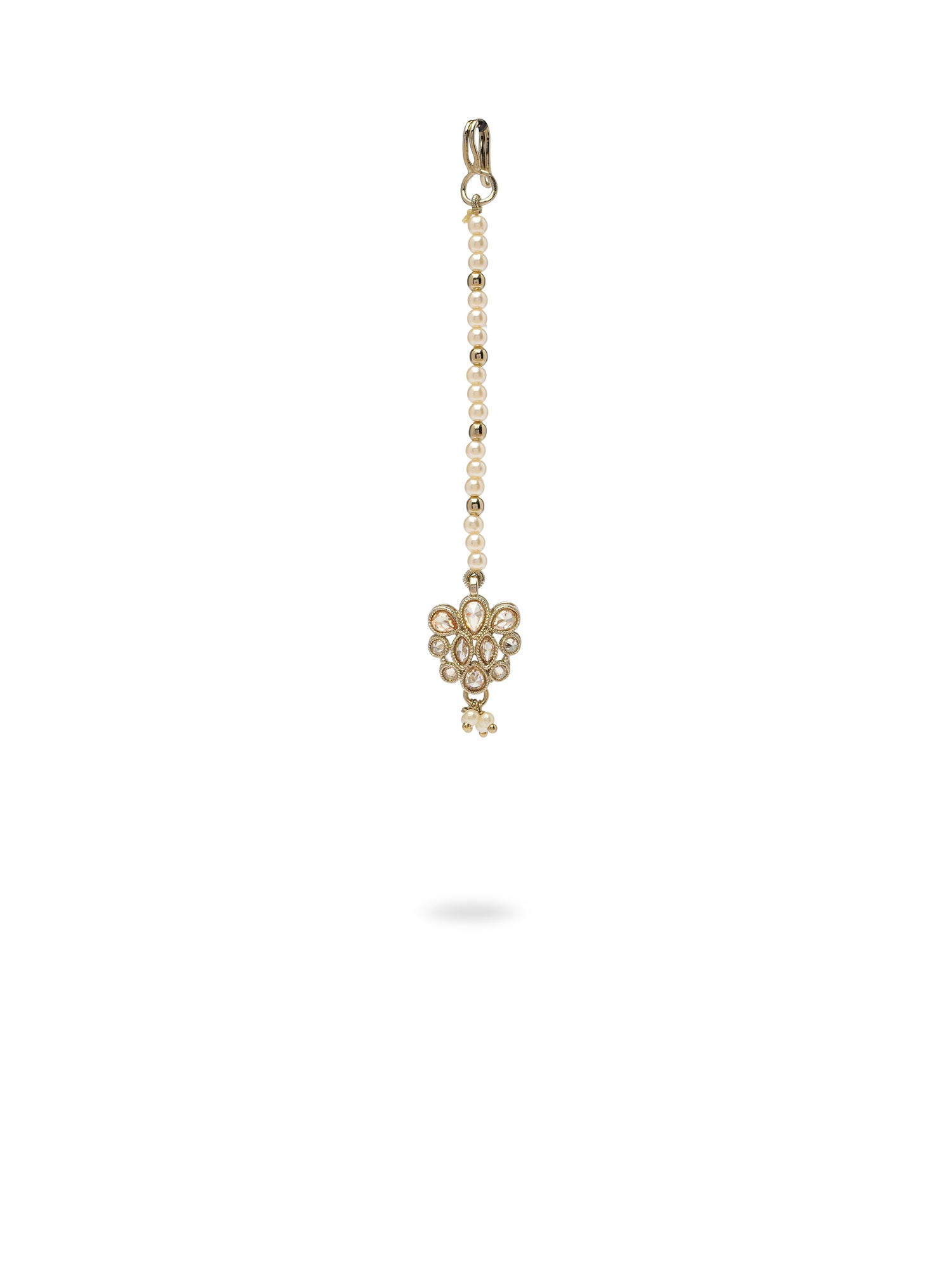 Nyra Necklace Set in Pearl and Champagne