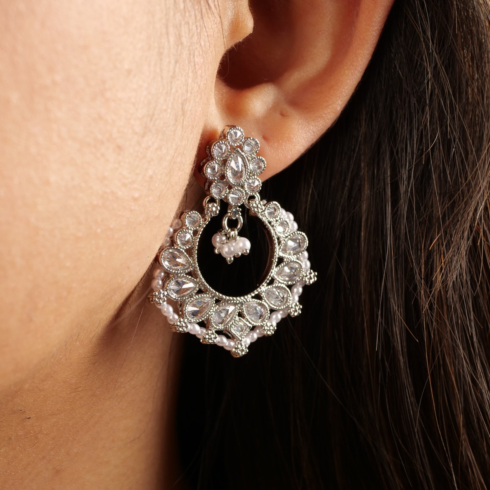 Ethnic Bead-Edge Earrings in Rhodium