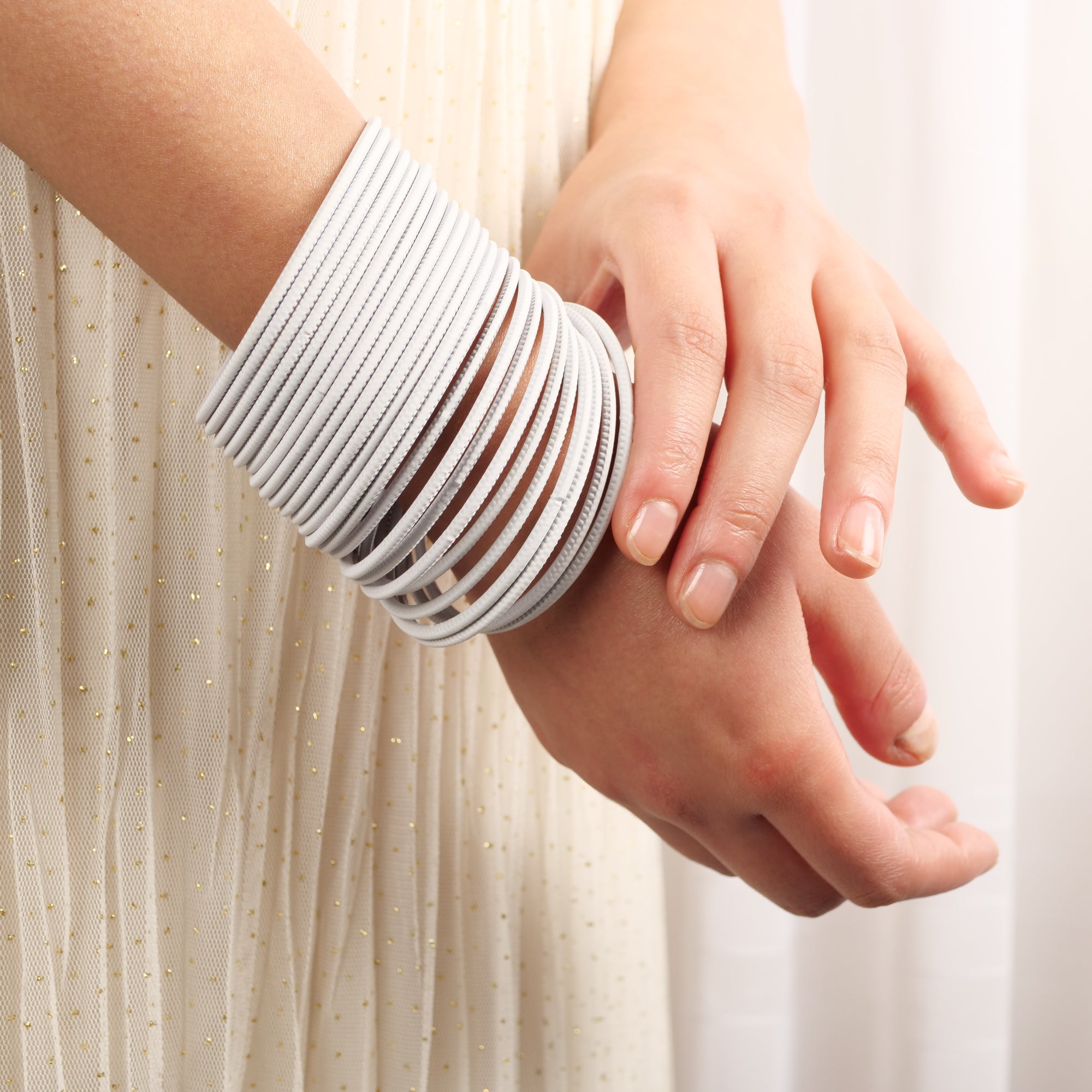 Pure White Plain Bangles