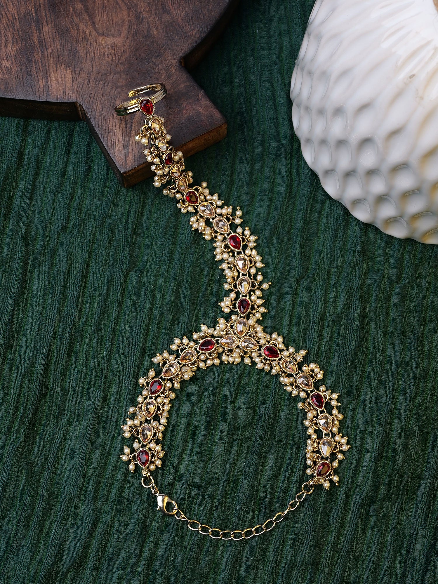 Pearl Cluster Hand Chain in Maroon