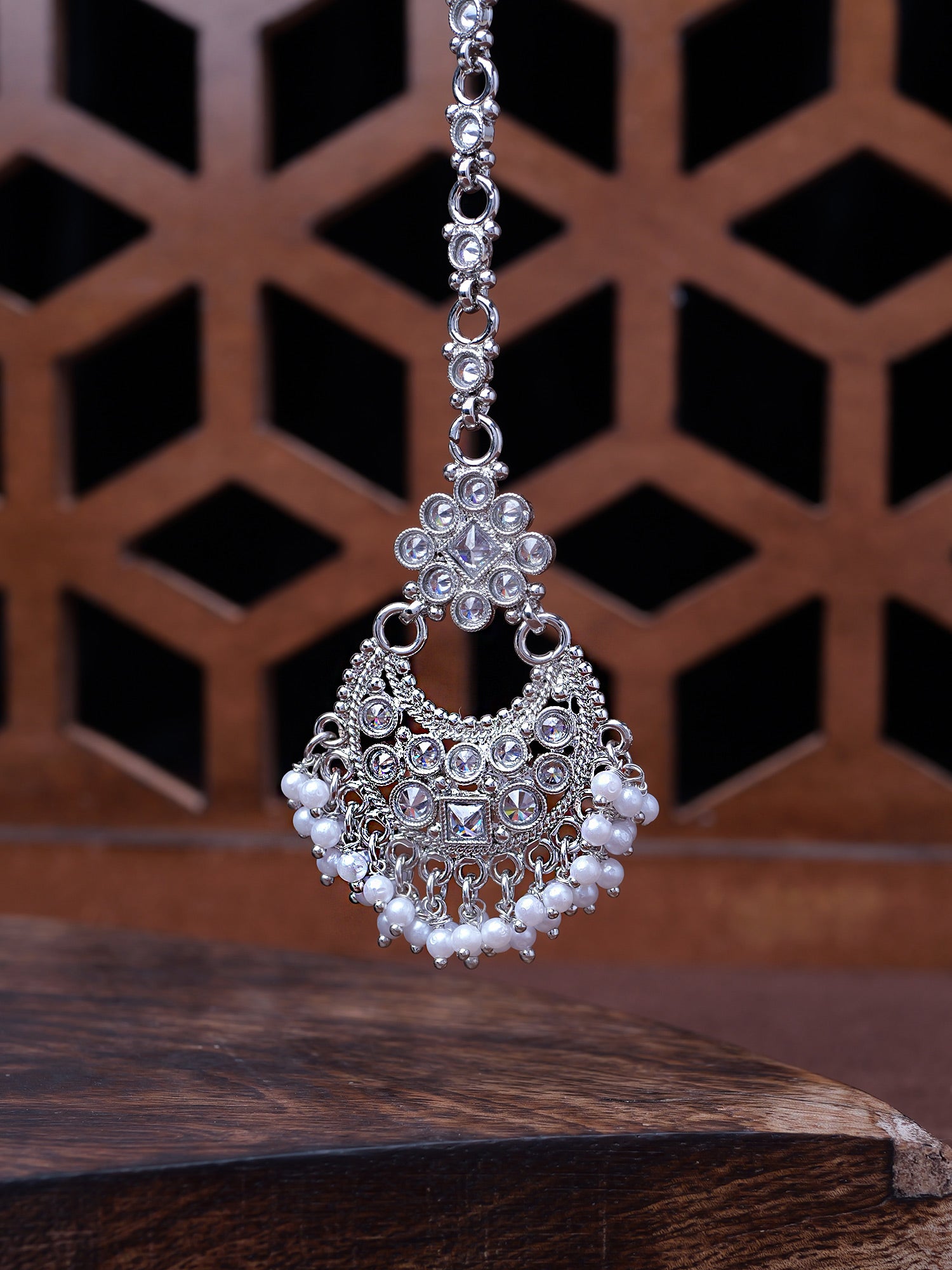 Pearl Cluster Maang Tikka in Rhodium