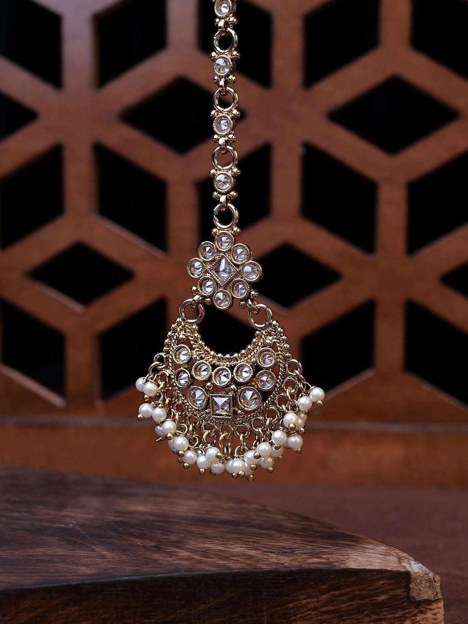 Pearl Cluster Maang Tikka in White and Antique Gold