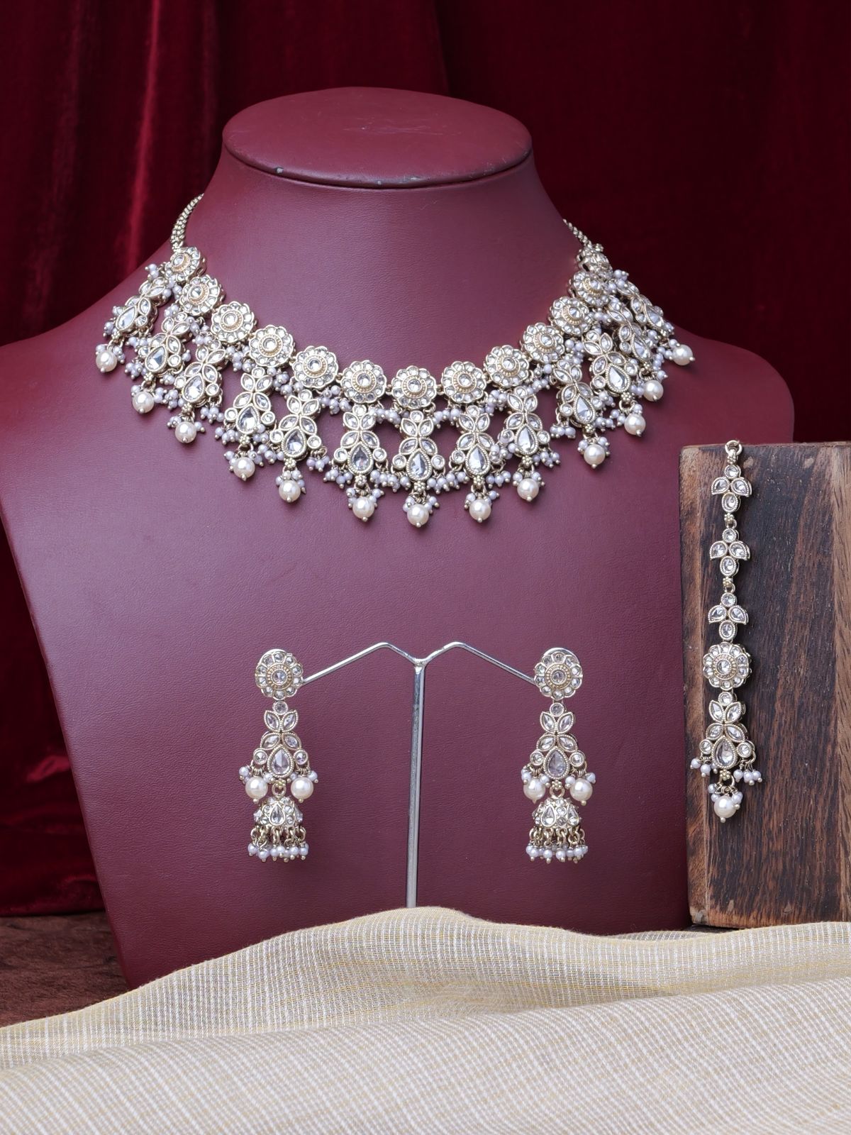 Phool Necklace Set in White