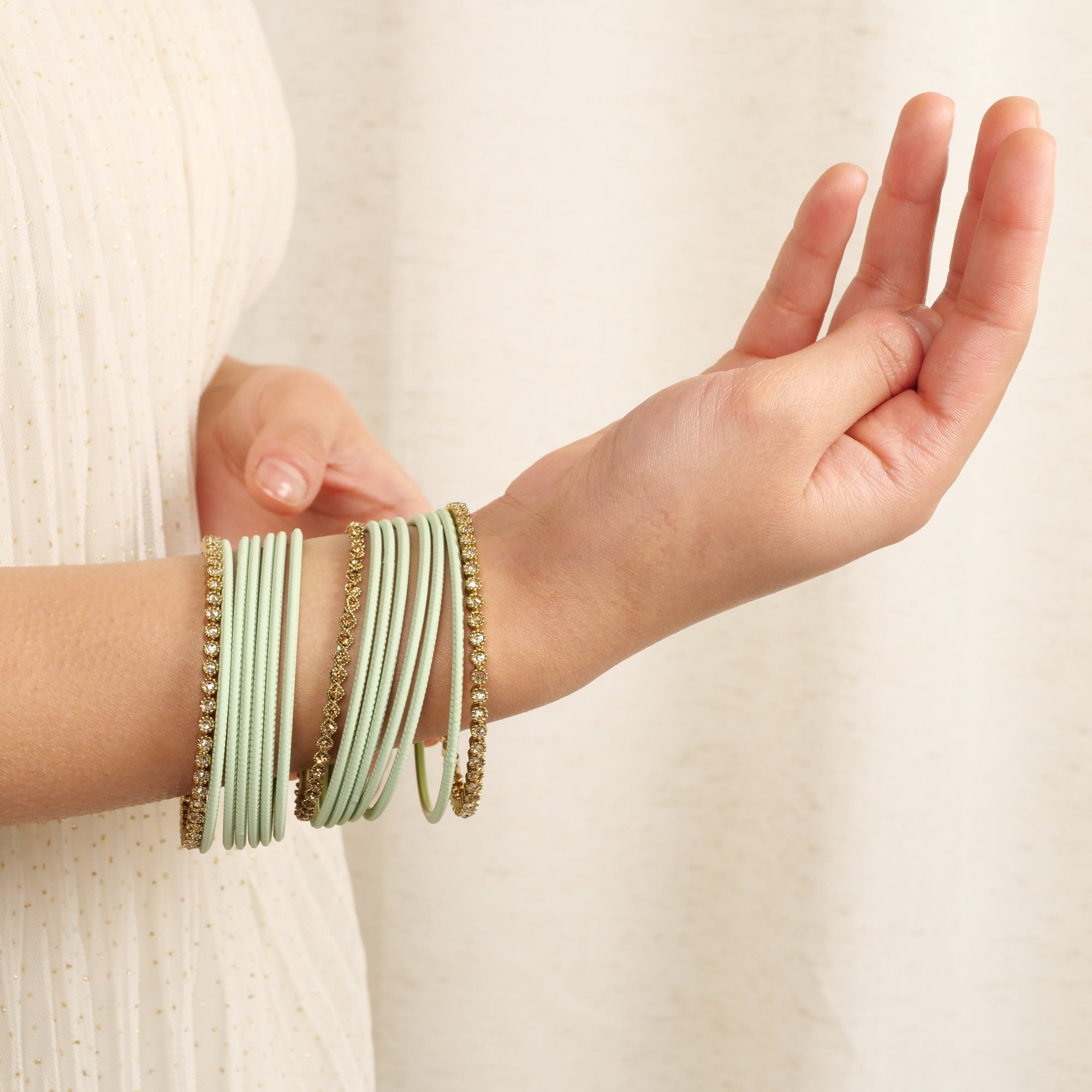 Radiant Bangle Set in Mint