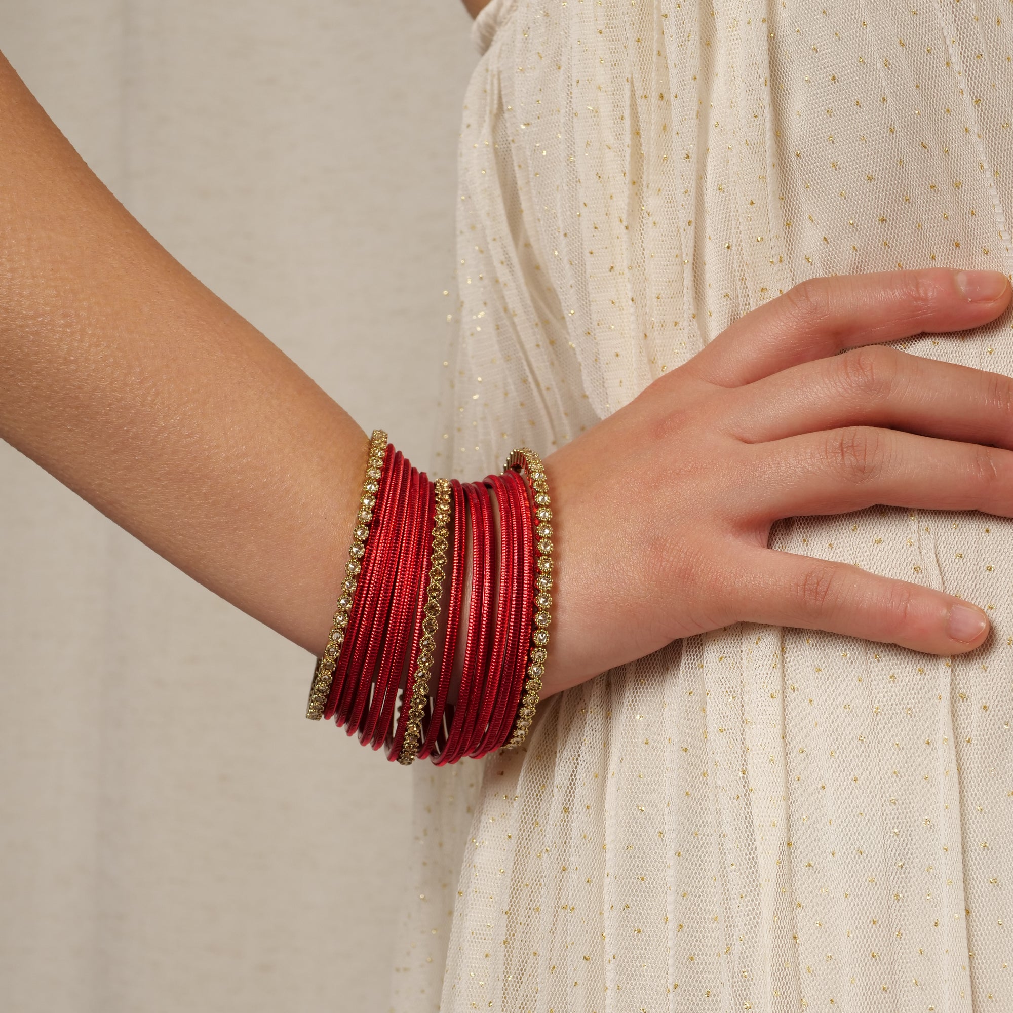 Radiant Bangle Set in Red